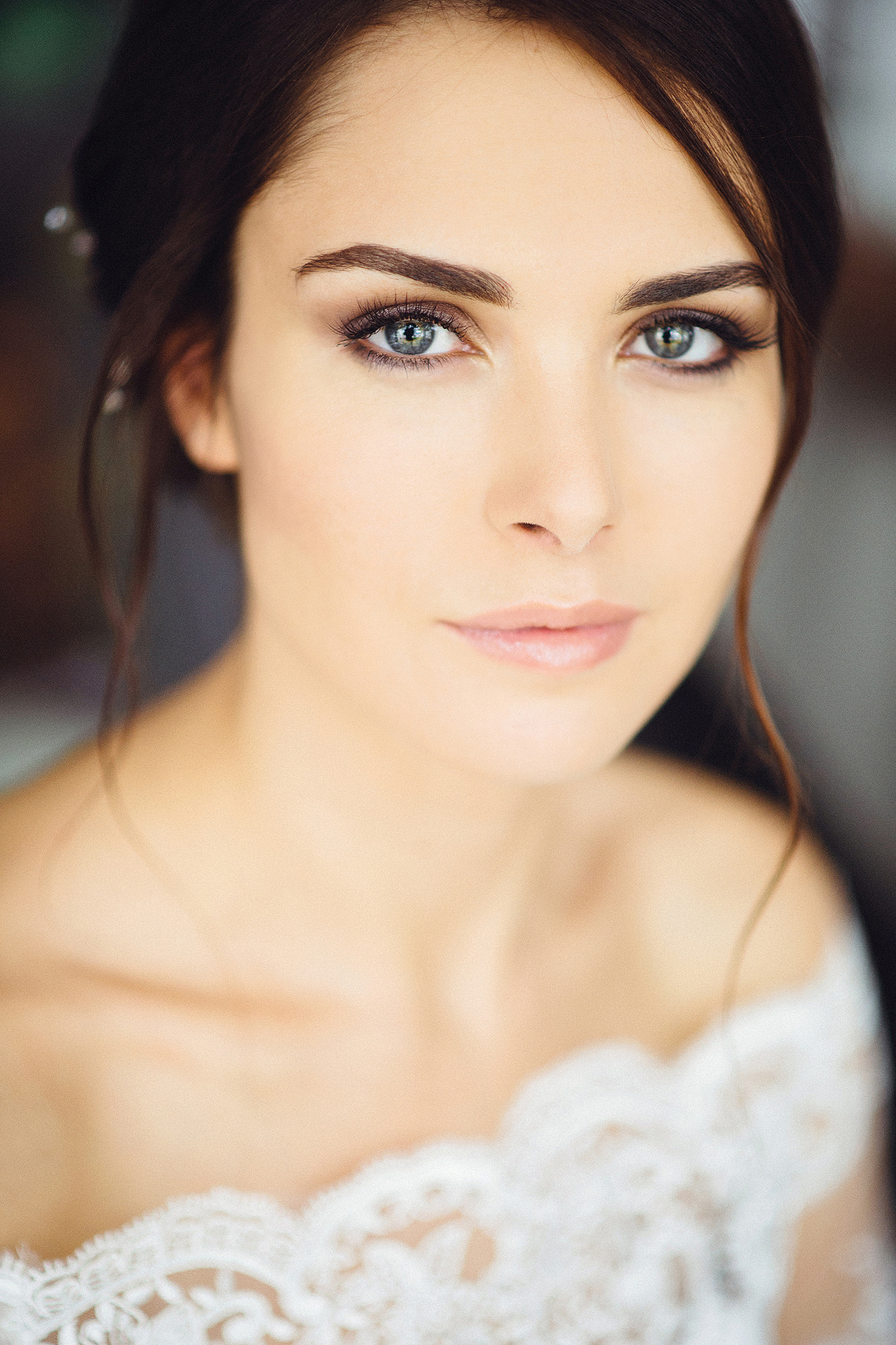 Nikon D4 + Nikon AF-S Nikkor 85mm F1.8G sample photo. Bride photography