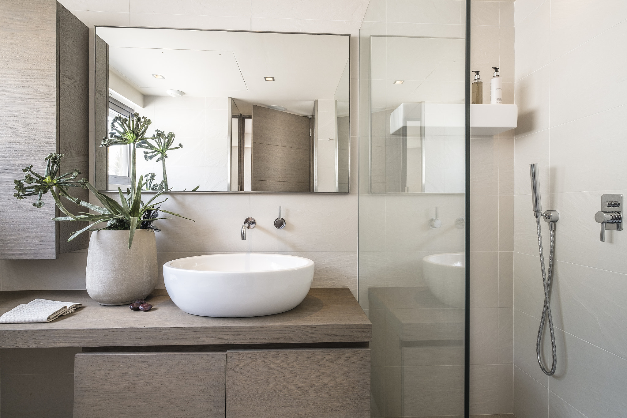 Fujifilm XF 10-24mm F4 R OIS sample photo. Luxury property branding photography