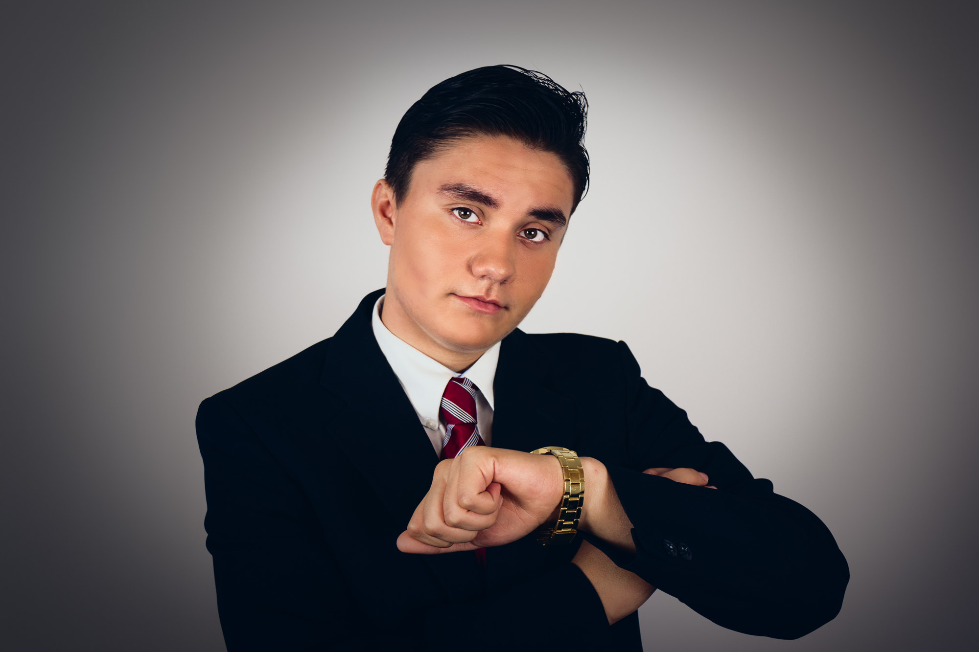 Canon EF 24-70mm F4L IS USM sample photo. Benjamin in the studio photography