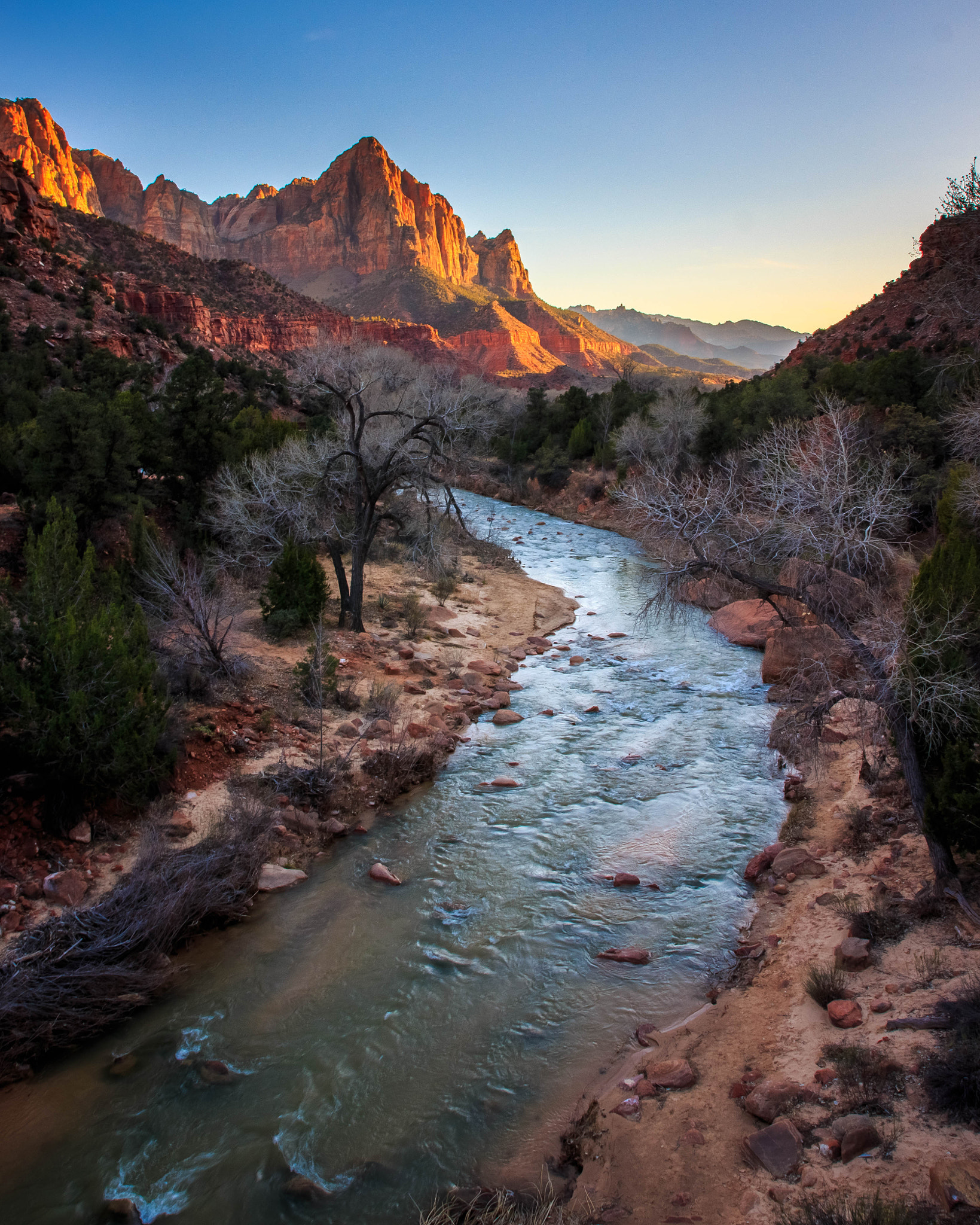 Canon EF-S 17-55mm F2.8 IS USM sample photo. The virgin river zion national park photography