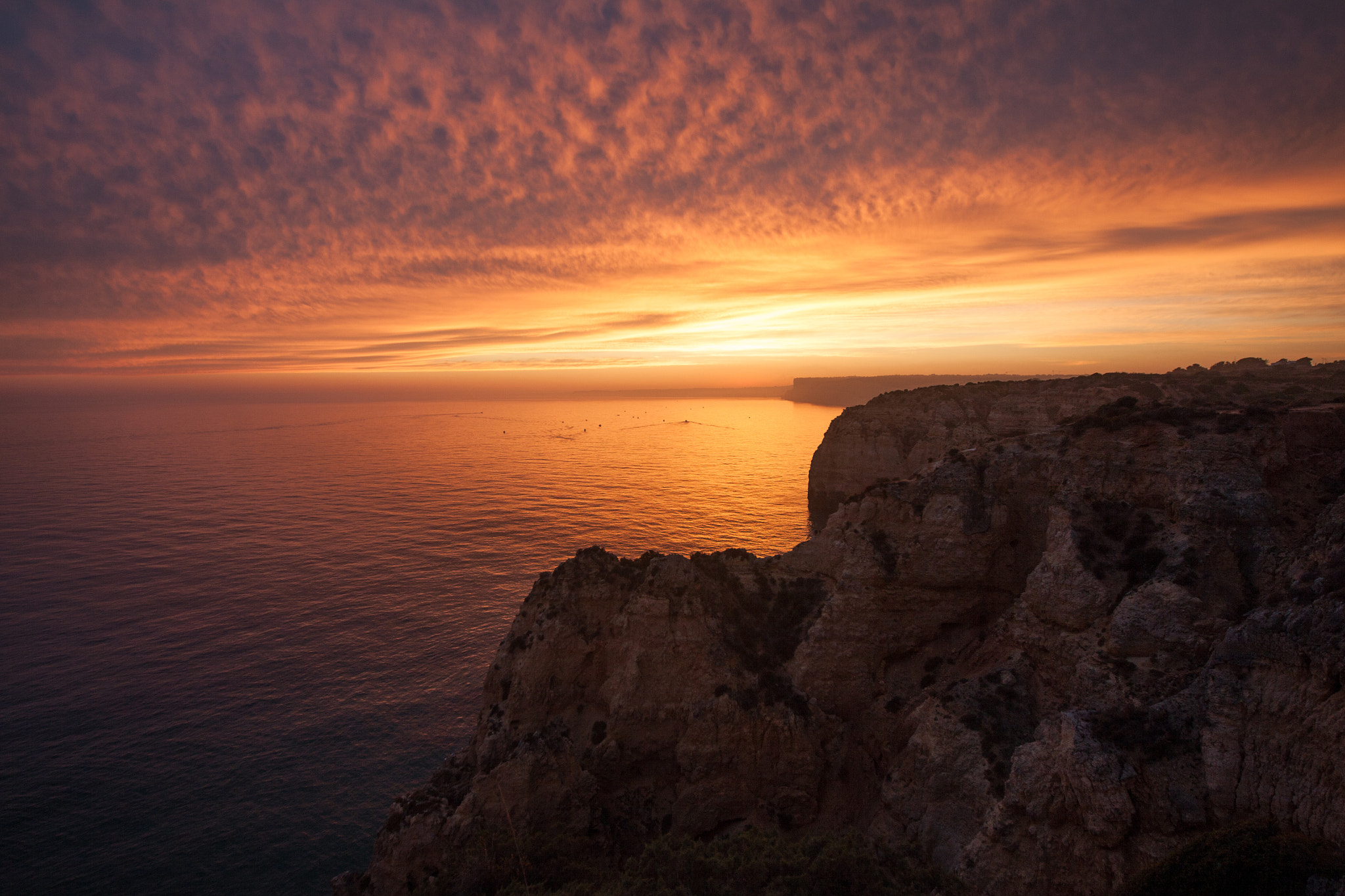 Canon EOS 50D + Sigma 12-24mm F4.5-5.6 II DG HSM sample photo. Lagos sunset photography