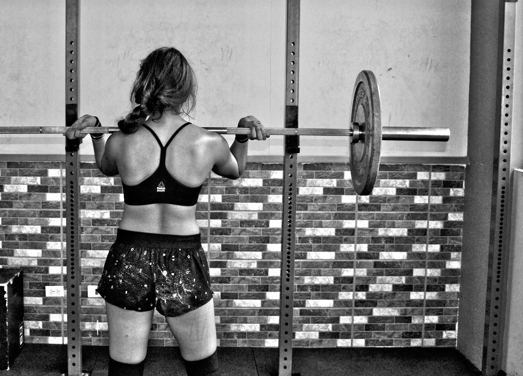 Canon EOS 350D (EOS Digital Rebel XT / EOS Kiss Digital N) sample photo. Frontsquat photography