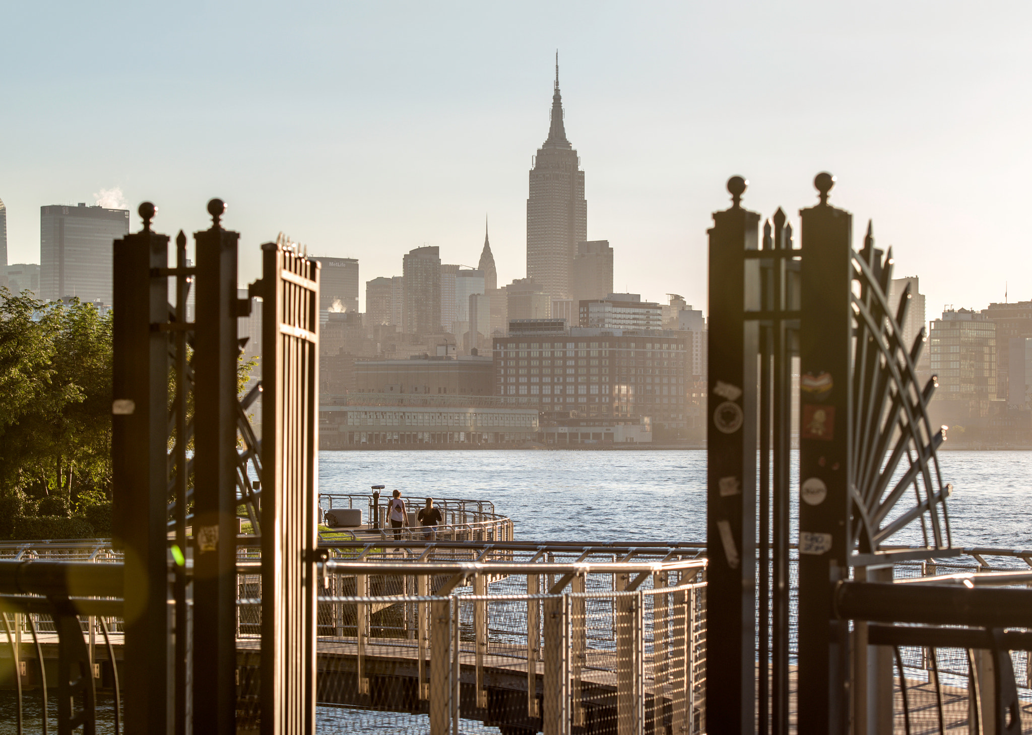 Nikon AF-S Nikkor 70-200mm F2.8G ED VR II sample photo. New york city photography