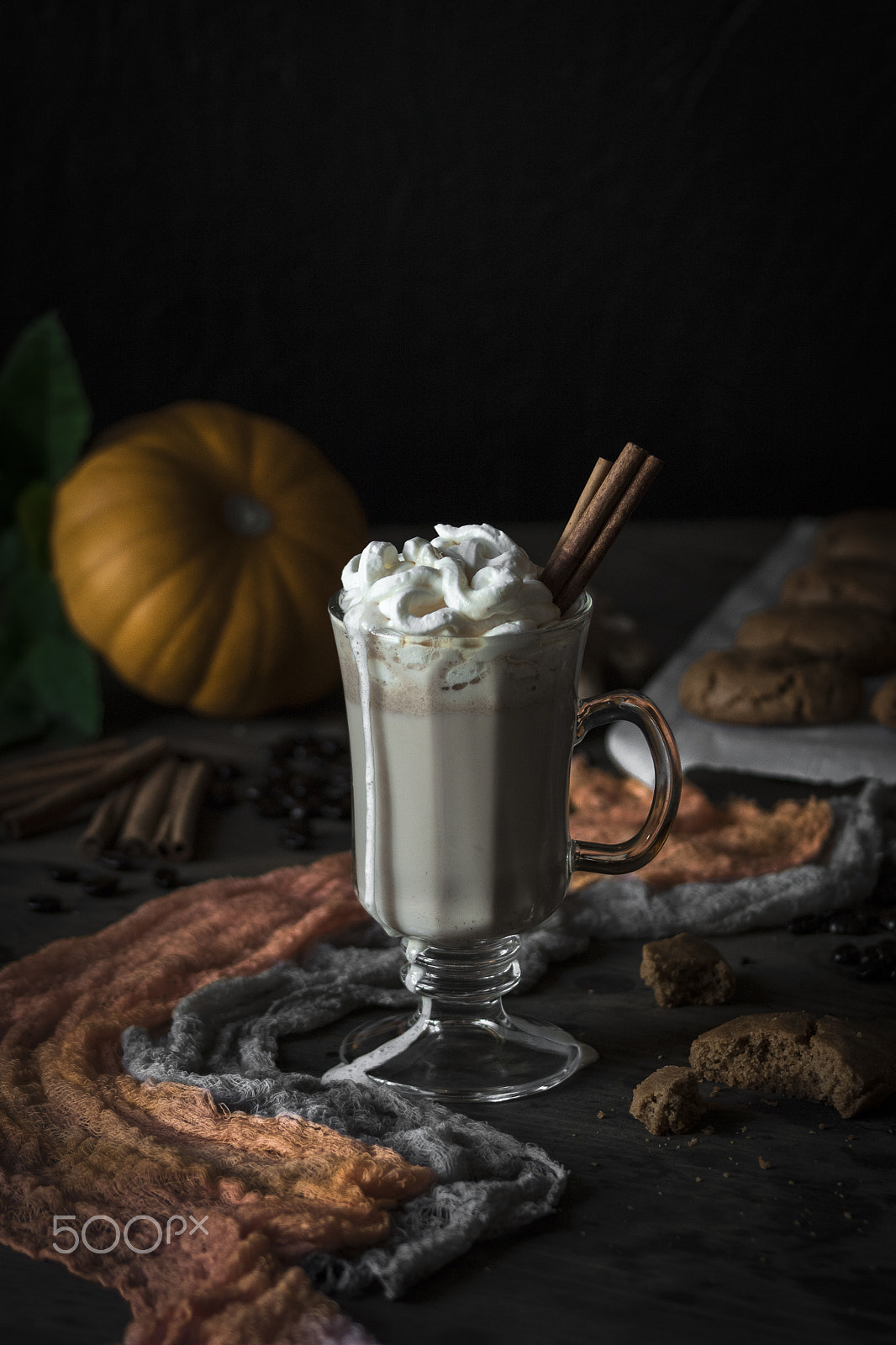 Canon EF 75-300mm f/4-5.6 USM sample photo. Pumpkin spice latte photography
