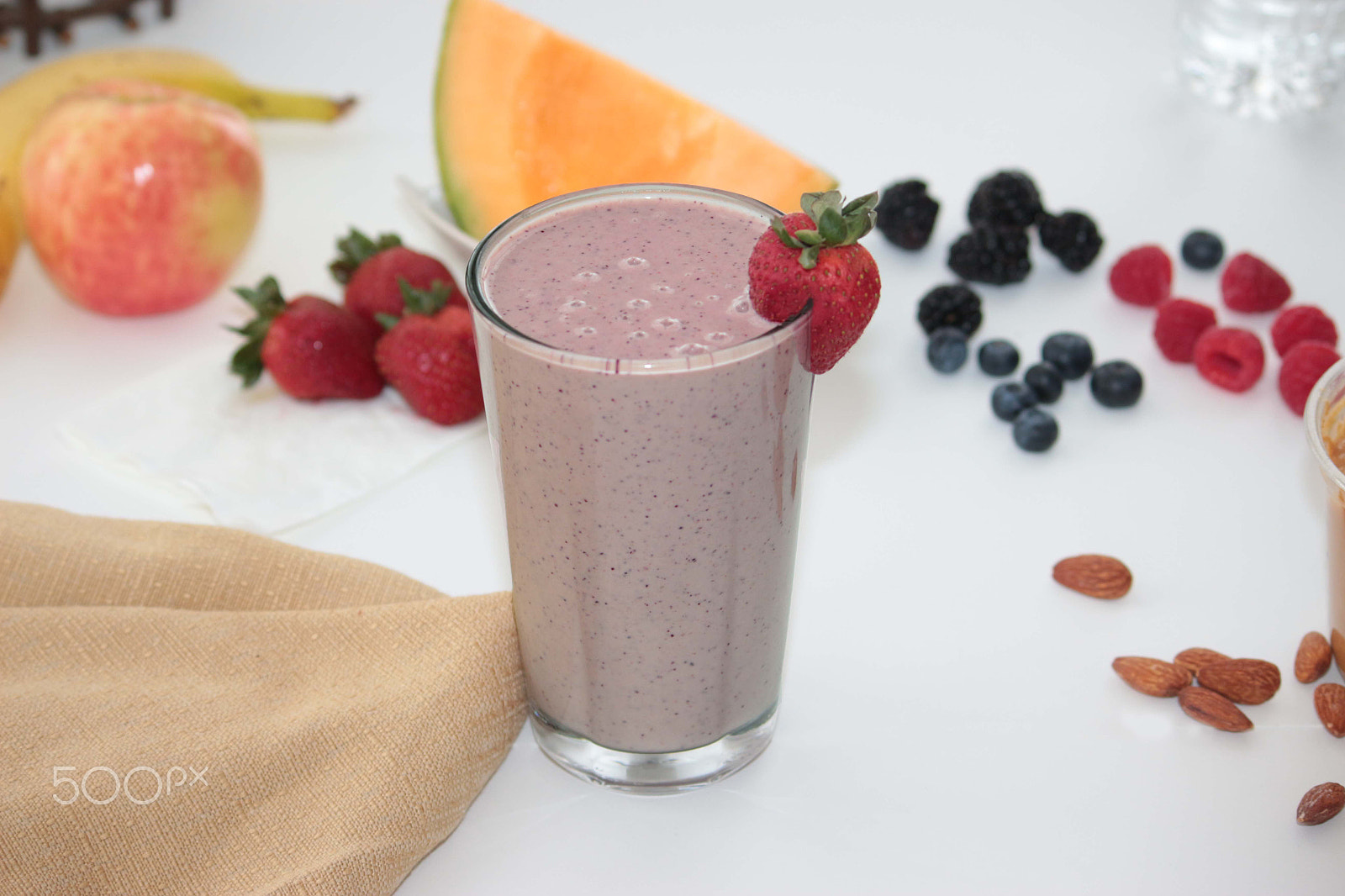 Canon EOS 650D (EOS Rebel T4i / EOS Kiss X6i) sample photo. Smoothie photography