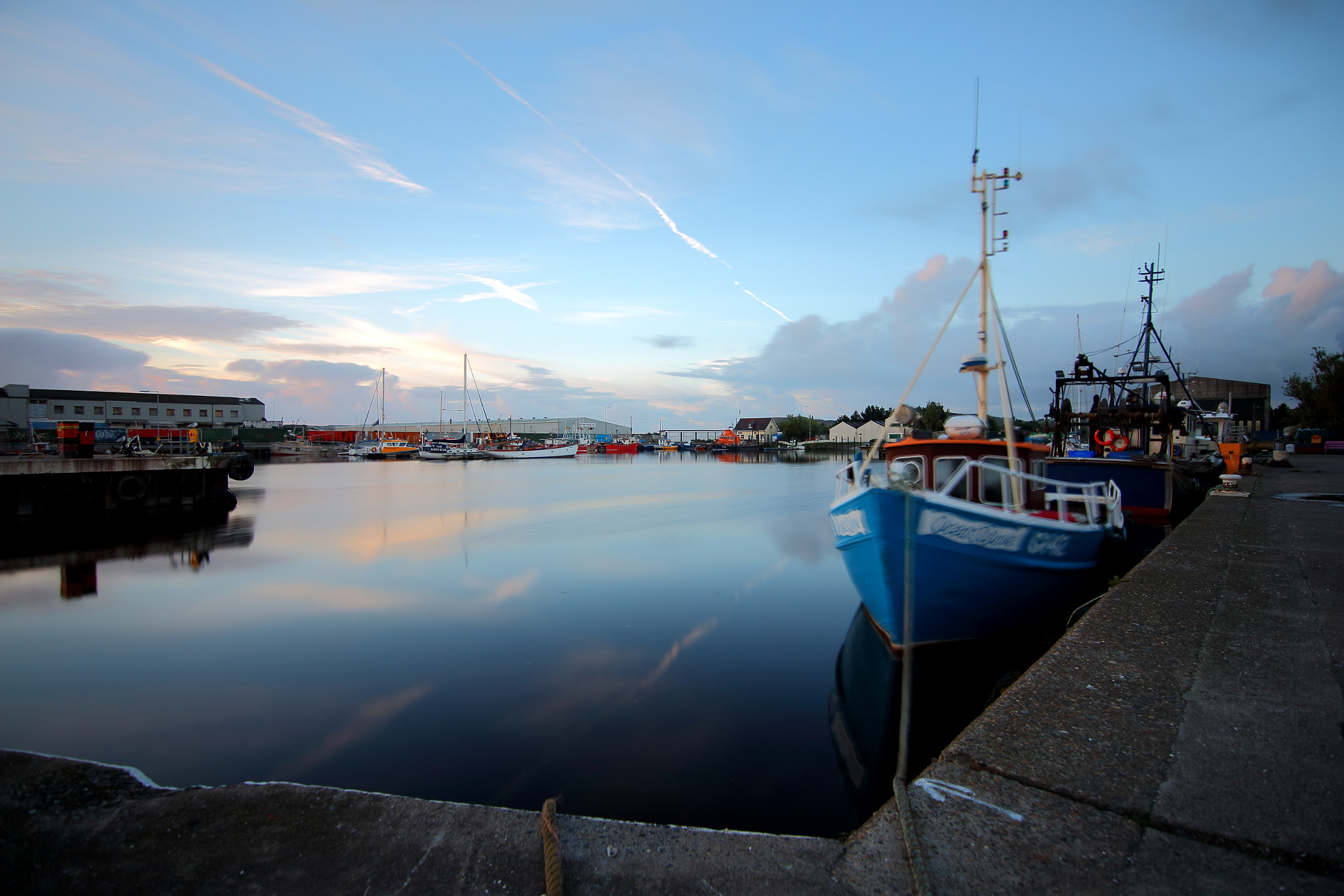 Canon EOS 700D (EOS Rebel T5i / EOS Kiss X7i) sample photo. Arklow harbour photography