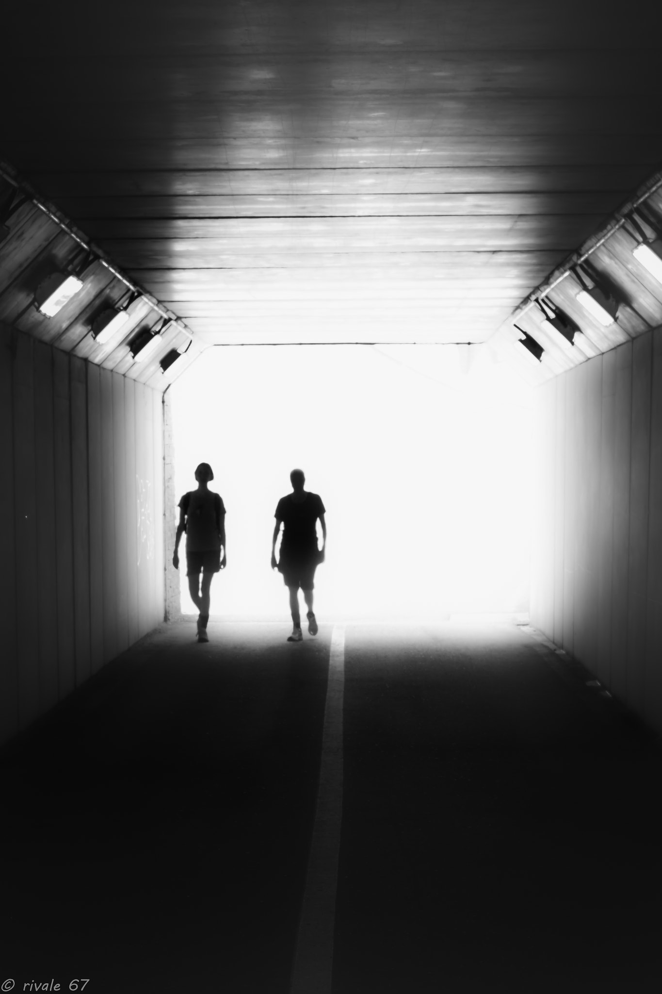 Canon EOS 700D (EOS Rebel T5i / EOS Kiss X7i) + Canon EF 40mm F2.8 STM sample photo. Luce in fondo al tunnel... photography