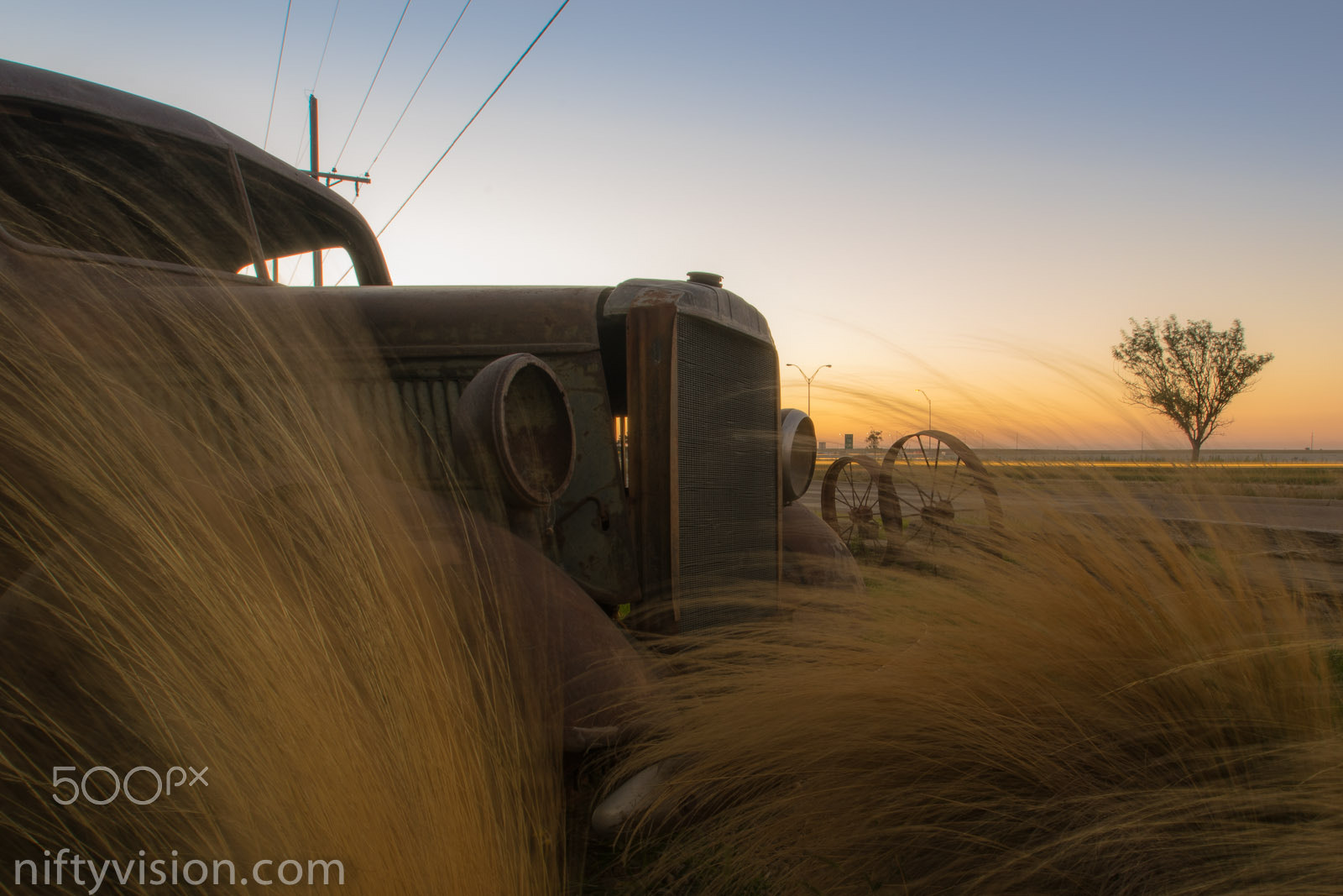 Nikon D5300 + Tamron SP AF 10-24mm F3.5-4.5 Di II LD Aspherical (IF) sample photo. Rust in the wind. photography