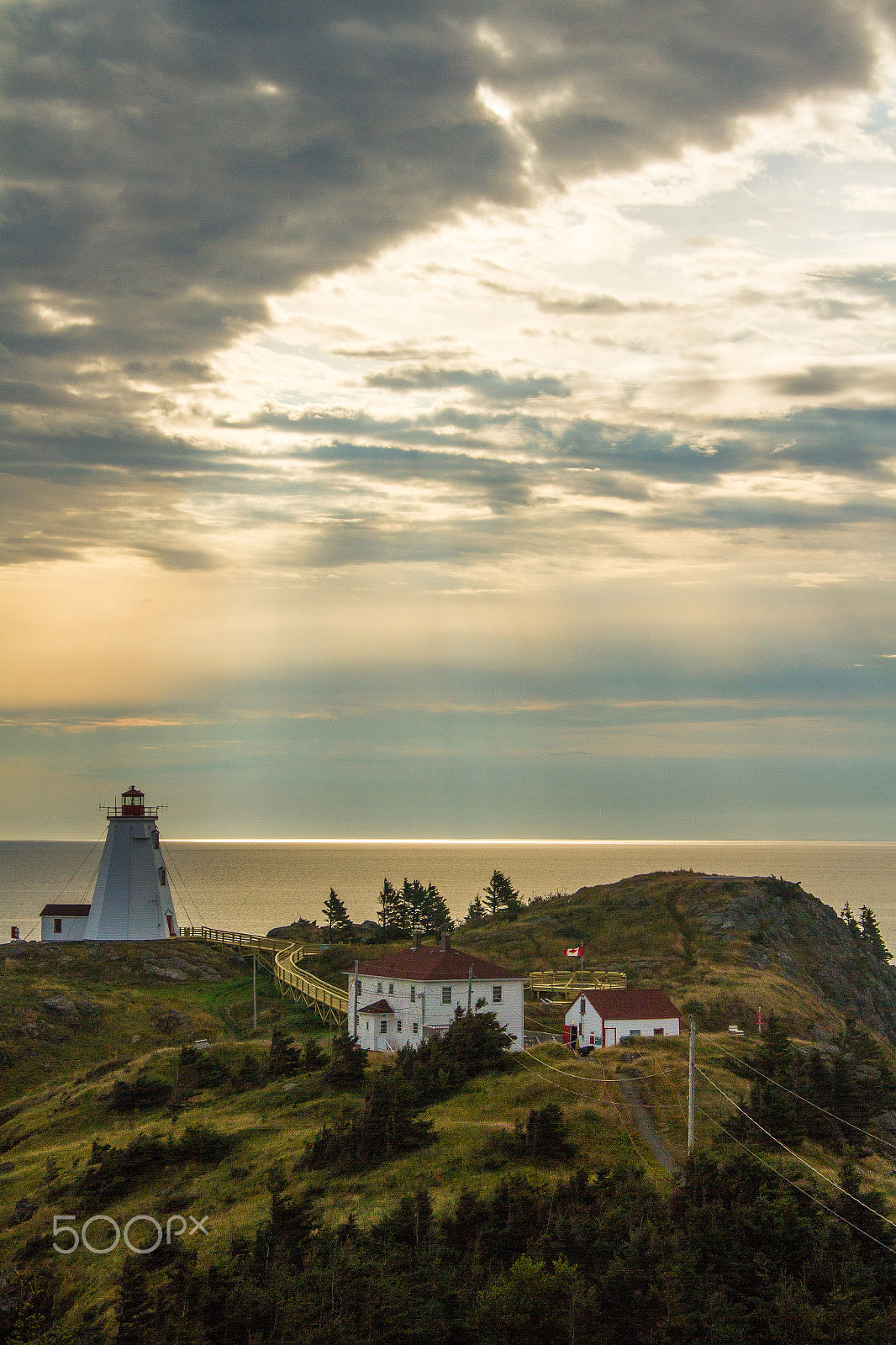 Canon EOS 7D + Tamron AF 18-250mm F3.5-6.3 Di II LD Aspherical (IF) Macro sample photo. Grand manan lighthouse photography
