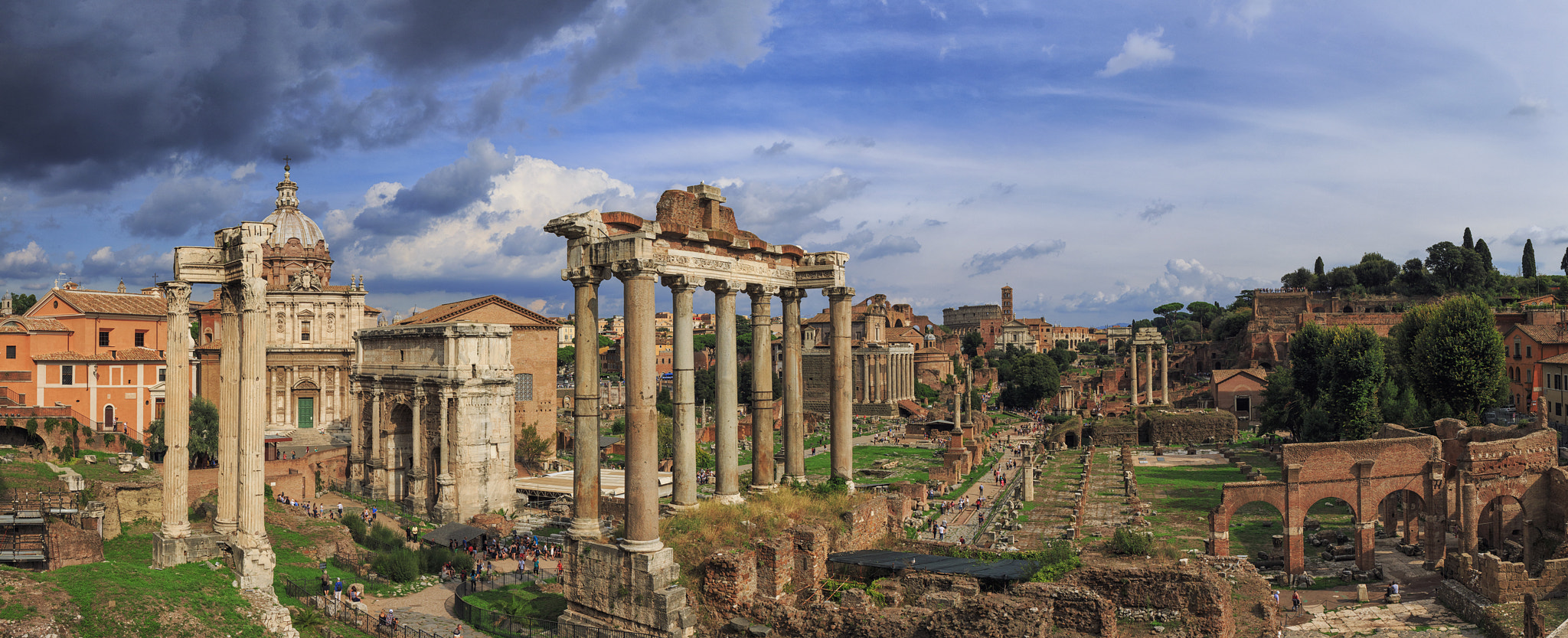 Canon EF 24-70mm F4L IS USM sample photo. Foro romano panorama photography
