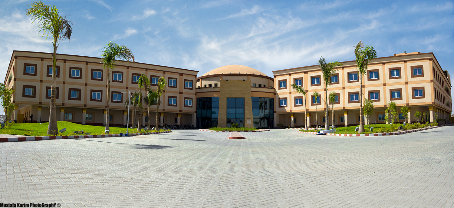 AF Zoom-Nikkor 35-80mm f/4-5.6D sample photo. A hospital photography