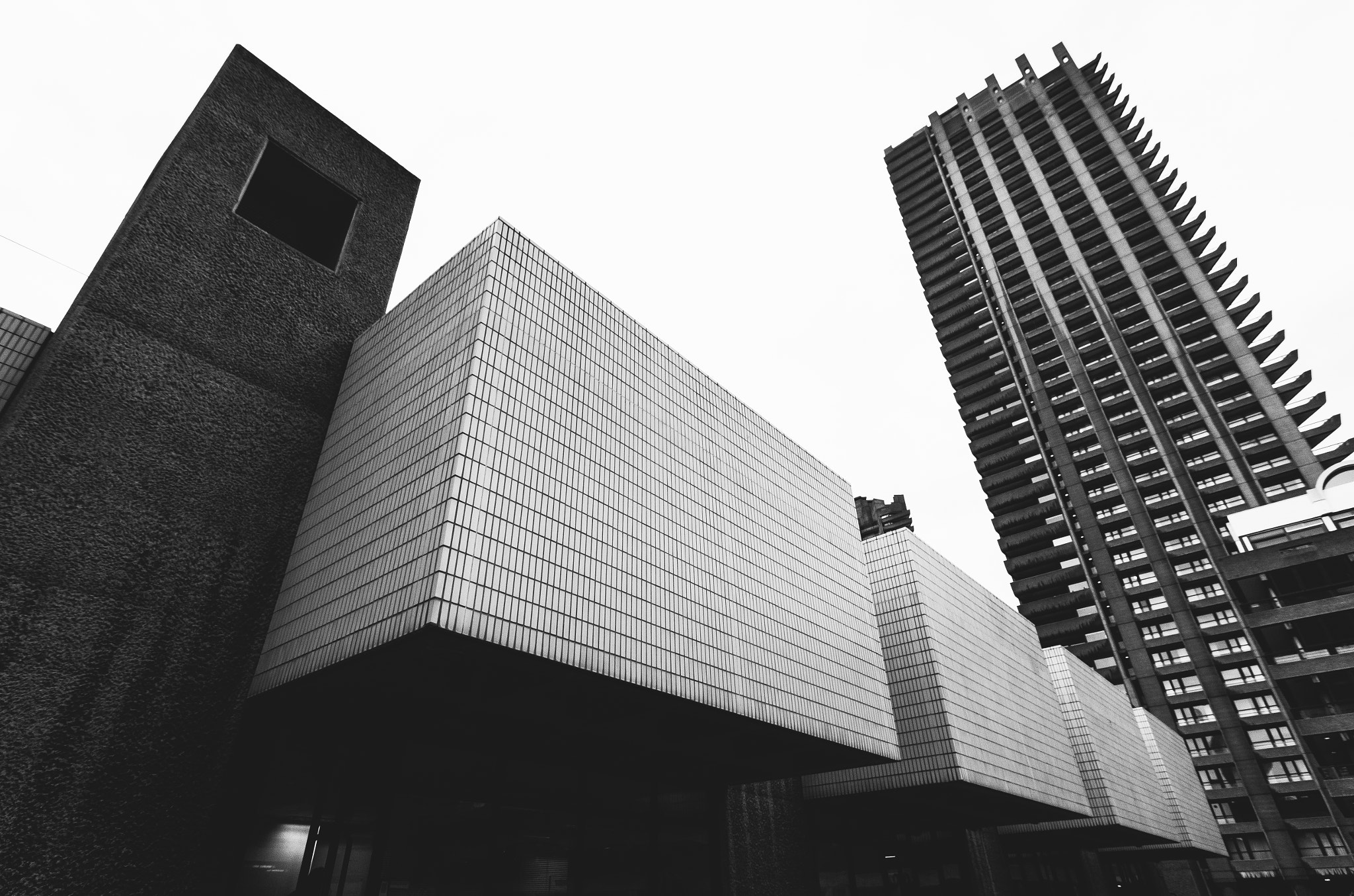 Pentax smc DA 12-24mm F4.0 ED AL (IF) sample photo. Barbican centre, frobisher crescent photography