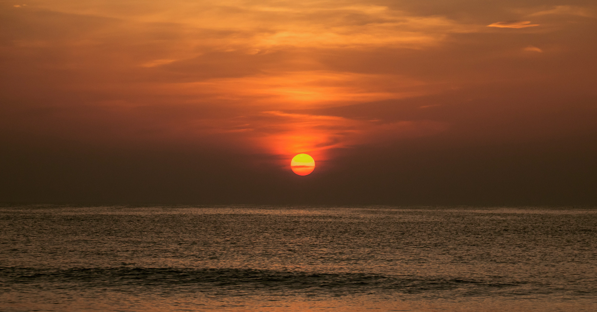 Sigma 18-250mm F3.5-6.3 DC OS HSM sample photo. Sunrise photography