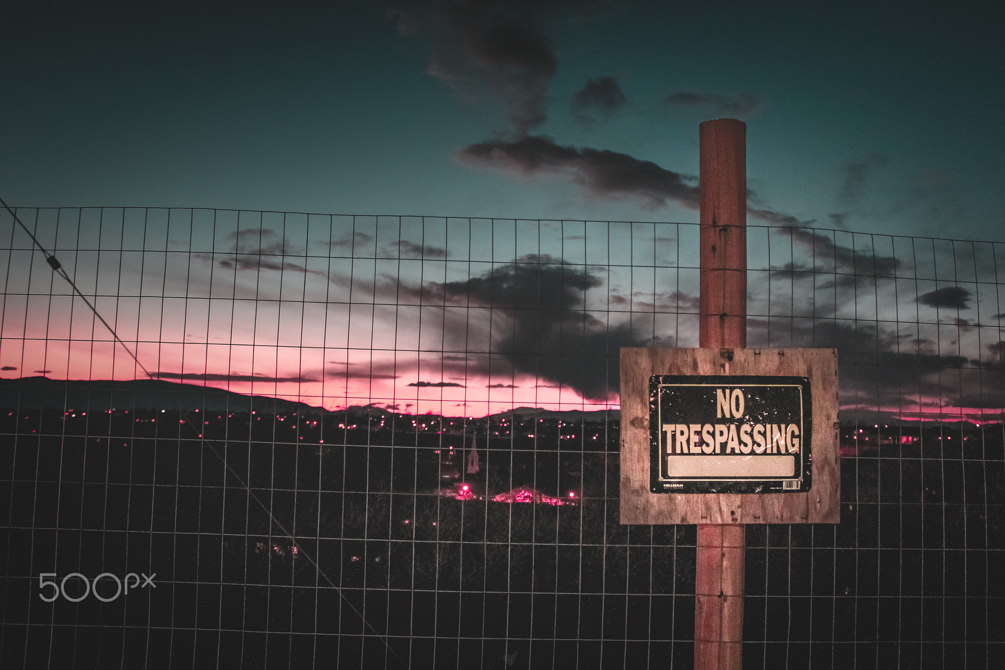 No tresspassing