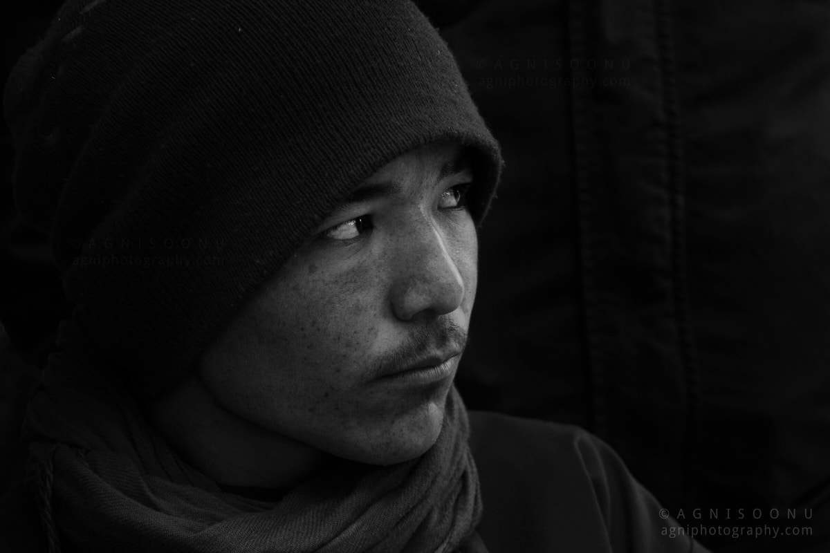 Canon EF 70-200mm F4L USM sample photo. The monk at hemis monastery photography