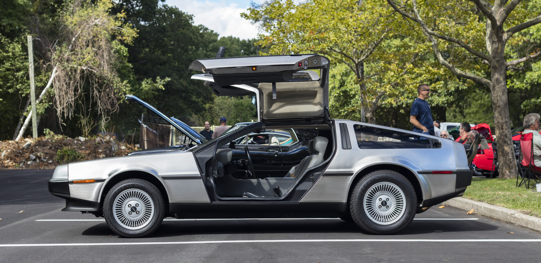 Canon EOS 5DS + Canon EF 50mm F1.8 II sample photo. Delorean photography