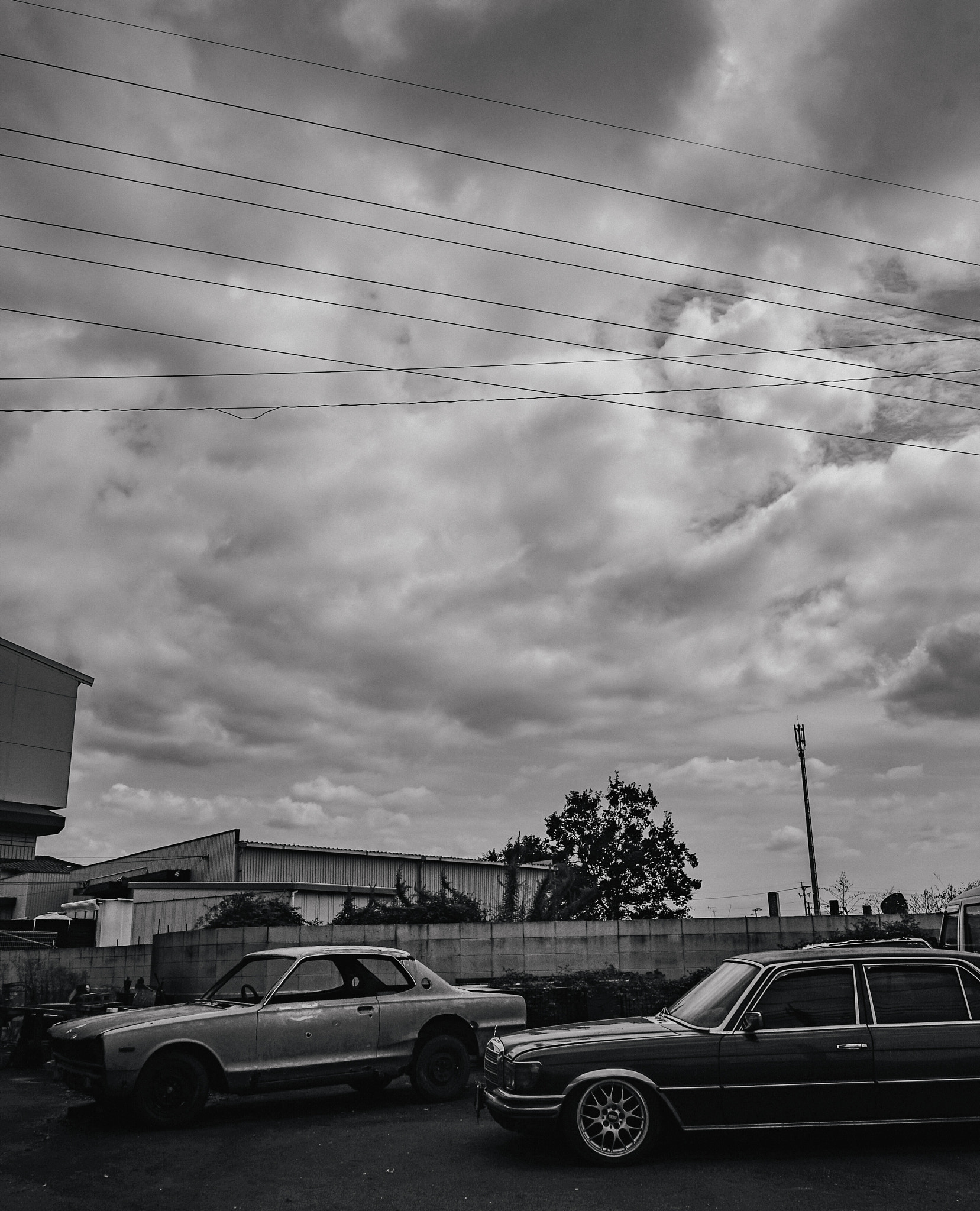 Sony a7S sample photo. Old cars in fukuoka , japan photography