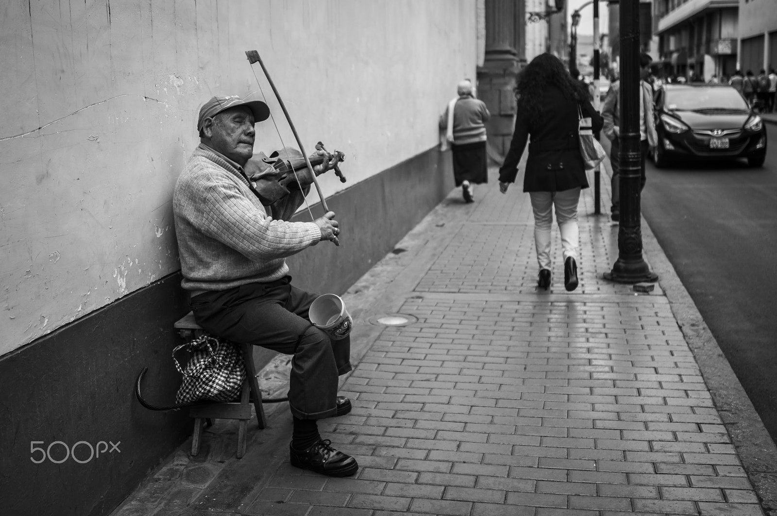 Nikon D3200 + Nikon AF-S Nikkor 24mm F1.8G ED sample photo. Street photography lima photography