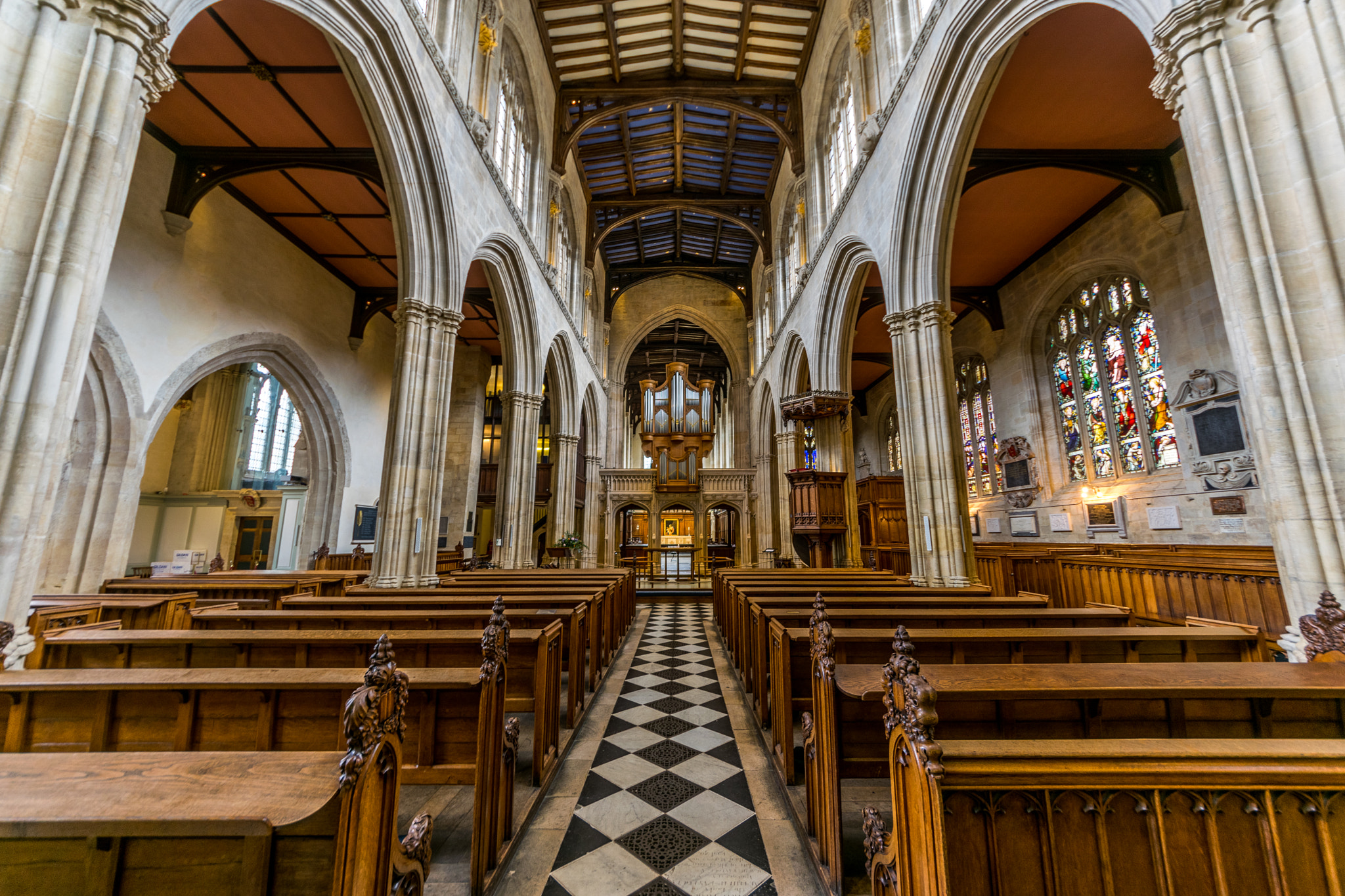 Sigma 8-16mm F4.5-5.6 DC HSM sample photo. Church of st mary the virgin photography