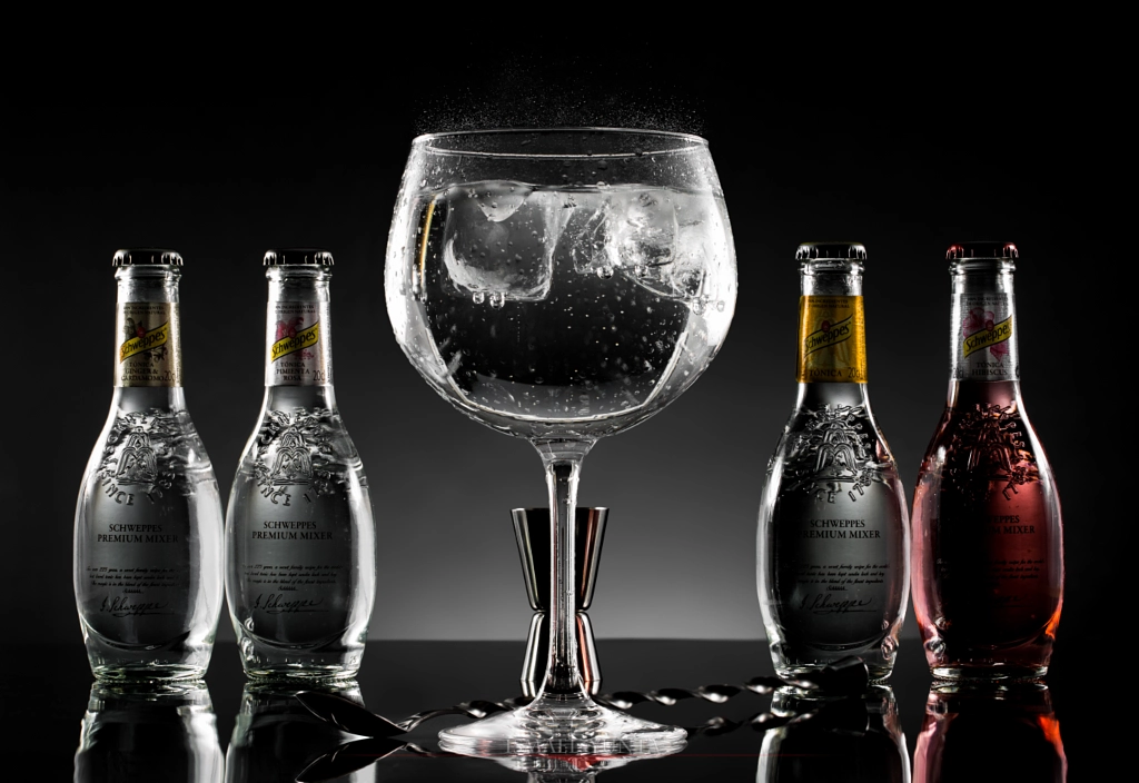 Schweppes Premium Mixes, автор — Isma Yunta на 500px.com