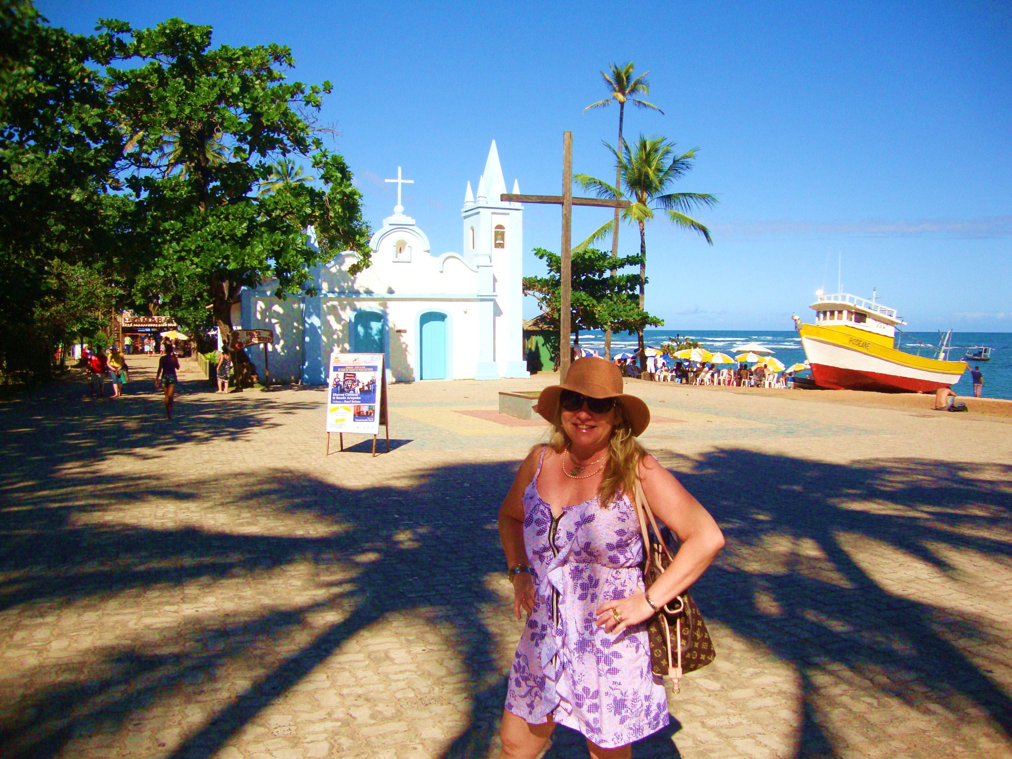 Sony DSC-W215 sample photo. Igrajinha da praia do forte bahia photography