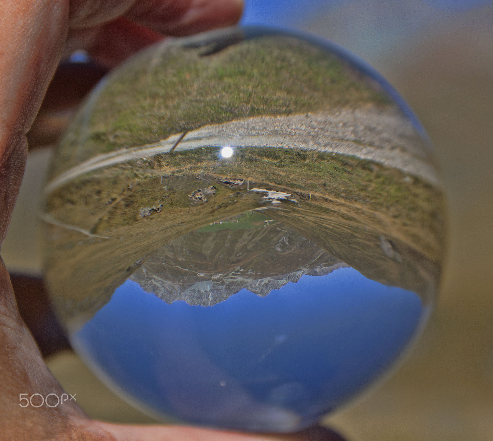 Sigma 17-70mm F2.8-4 DC Macro OS HSM sample photo. Die berge photography