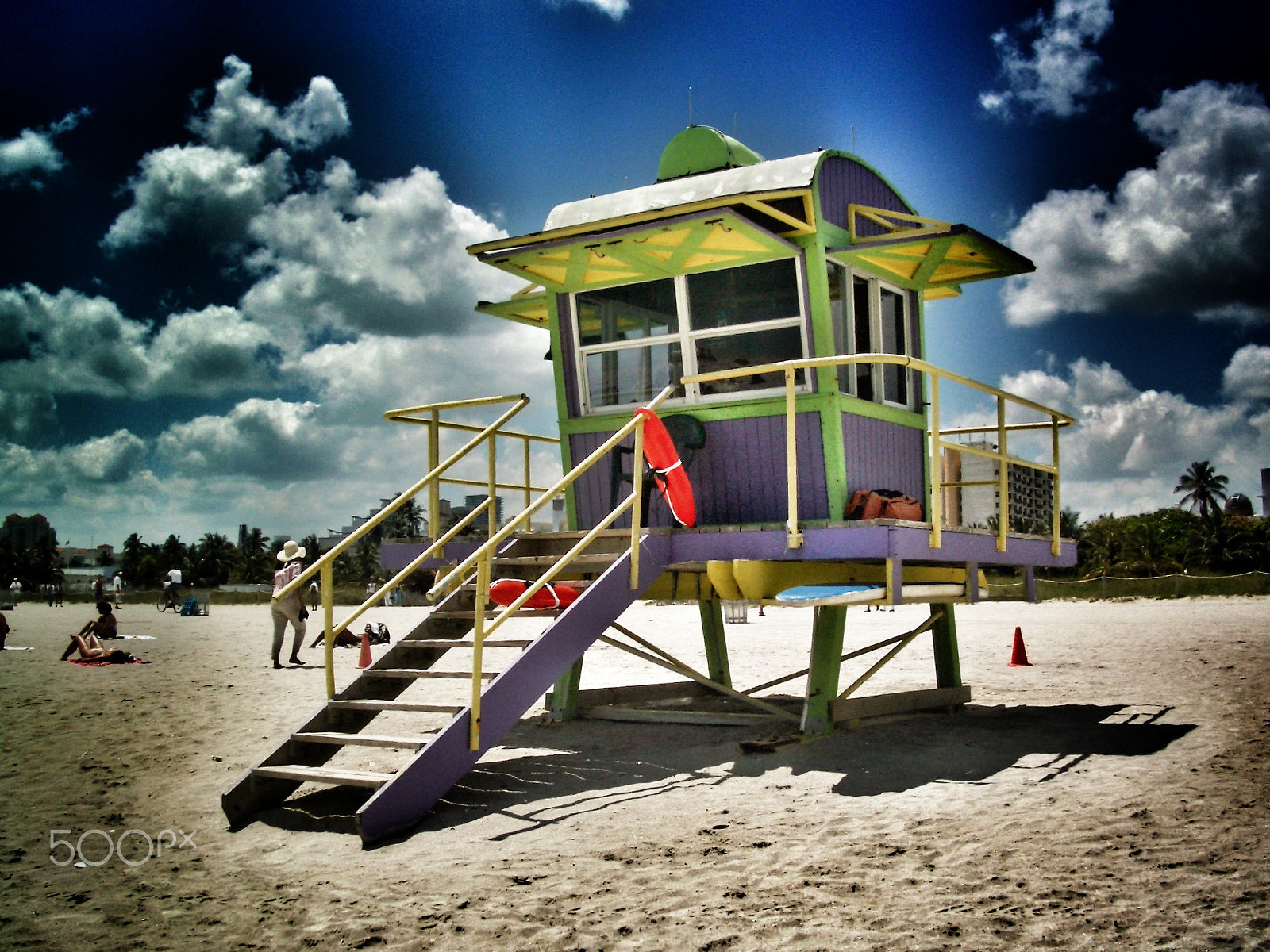 Pentax OPTIO S4I sample photo. Lifeguard photography