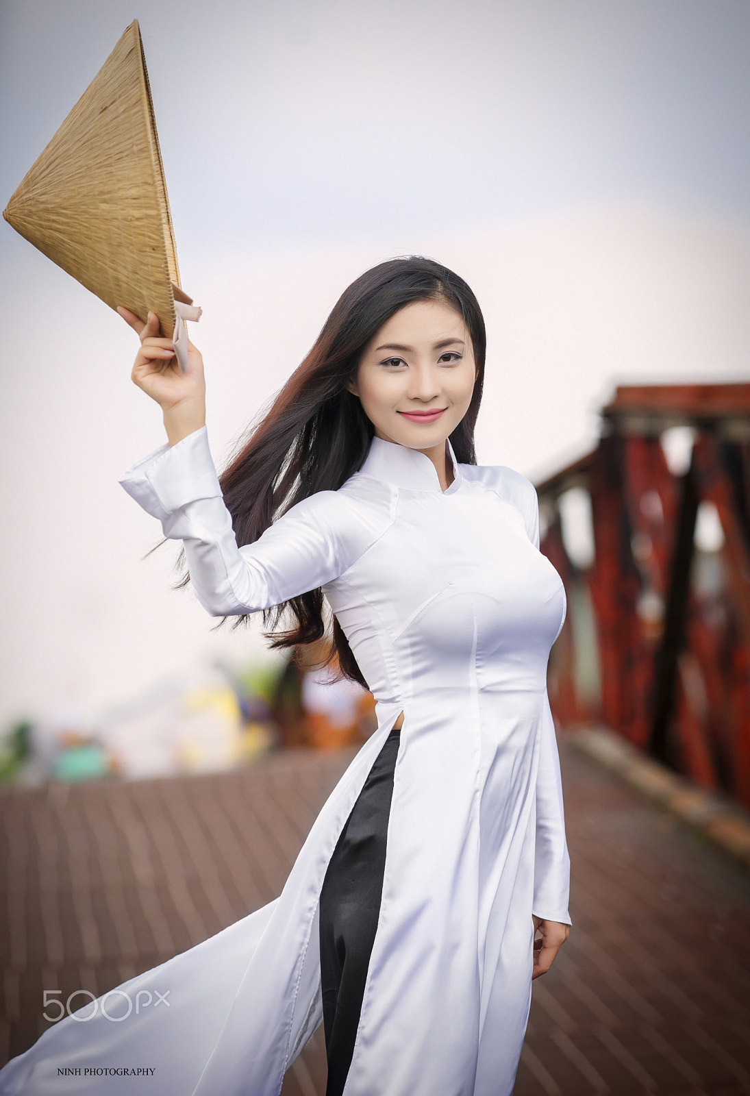 Sony a7 II sample photo. 13 ao dai viet nam photography