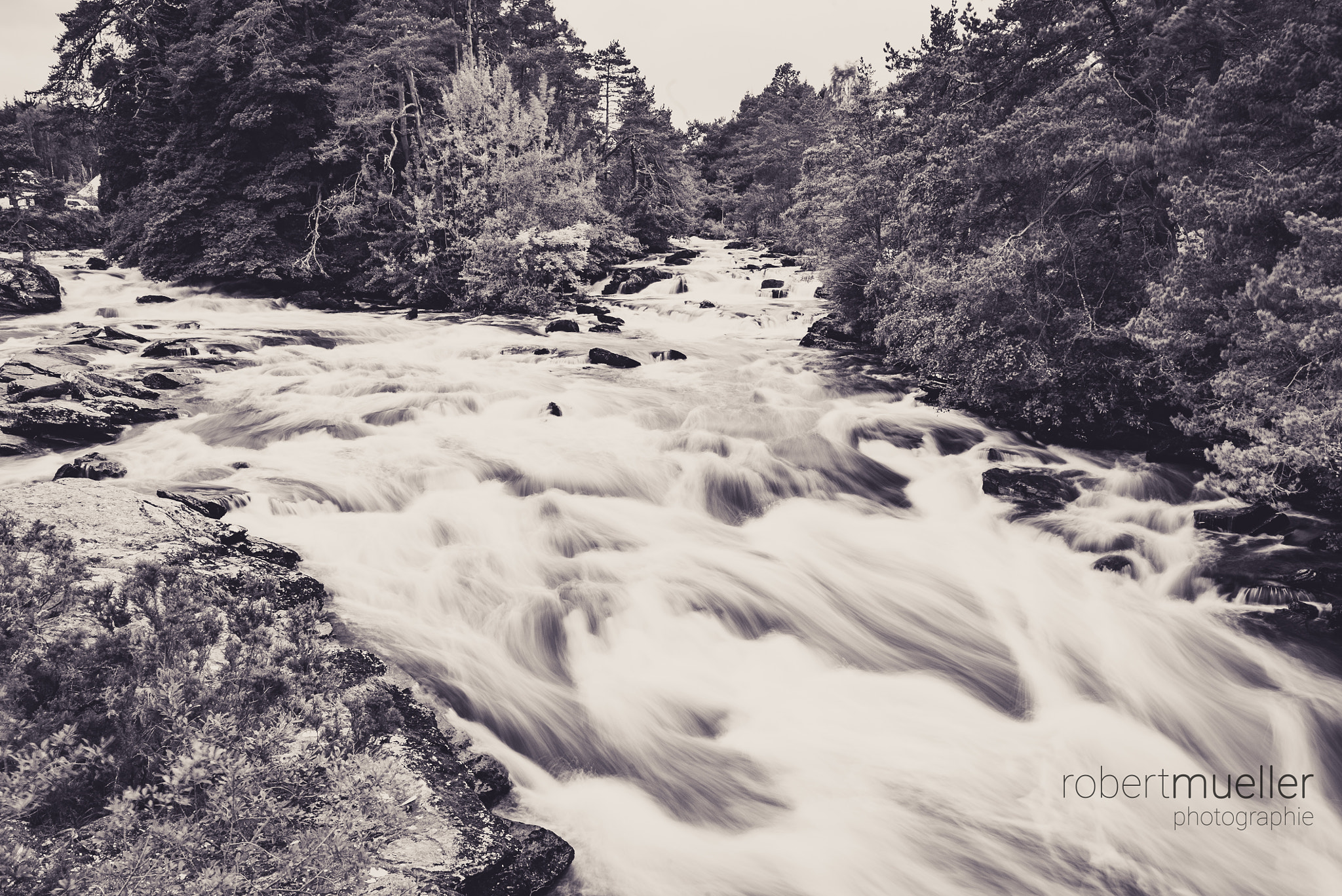 Sony FE PZ 28-135mm F4 G OSS sample photo. Falls of dochart photography
