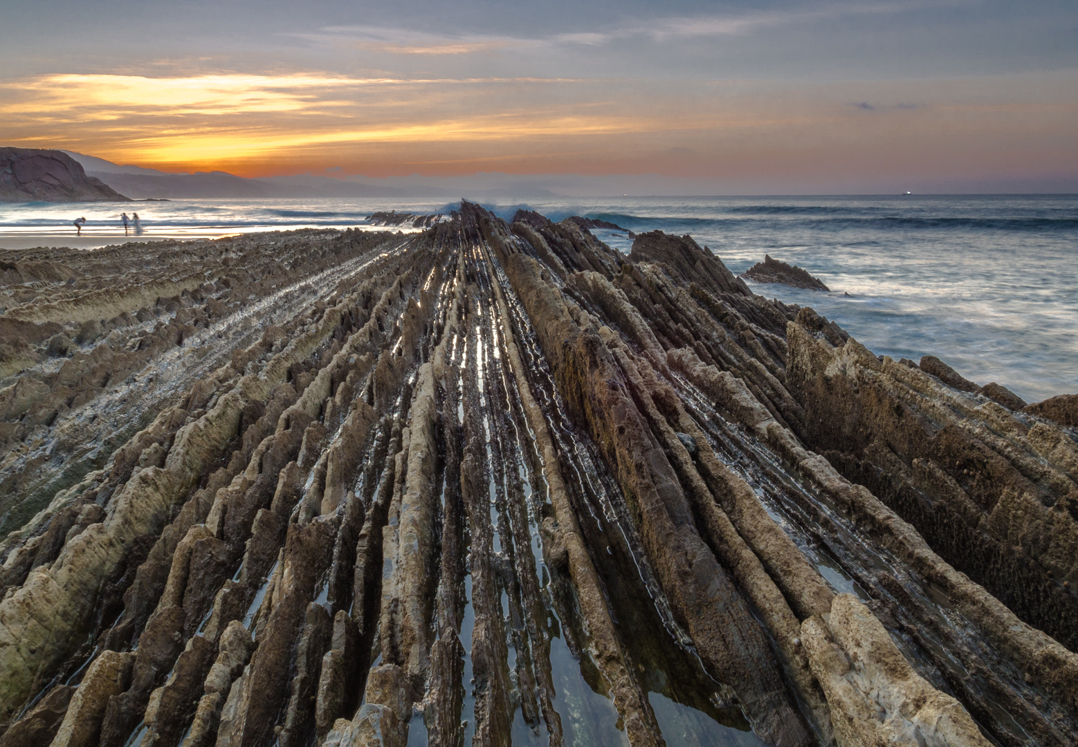 Olympus OM-D E-M5 + Olympus M.Zuiko Digital ED 7-14mm F2.8 PRO sample photo. Game of thrones/zumaia(read description please) photography