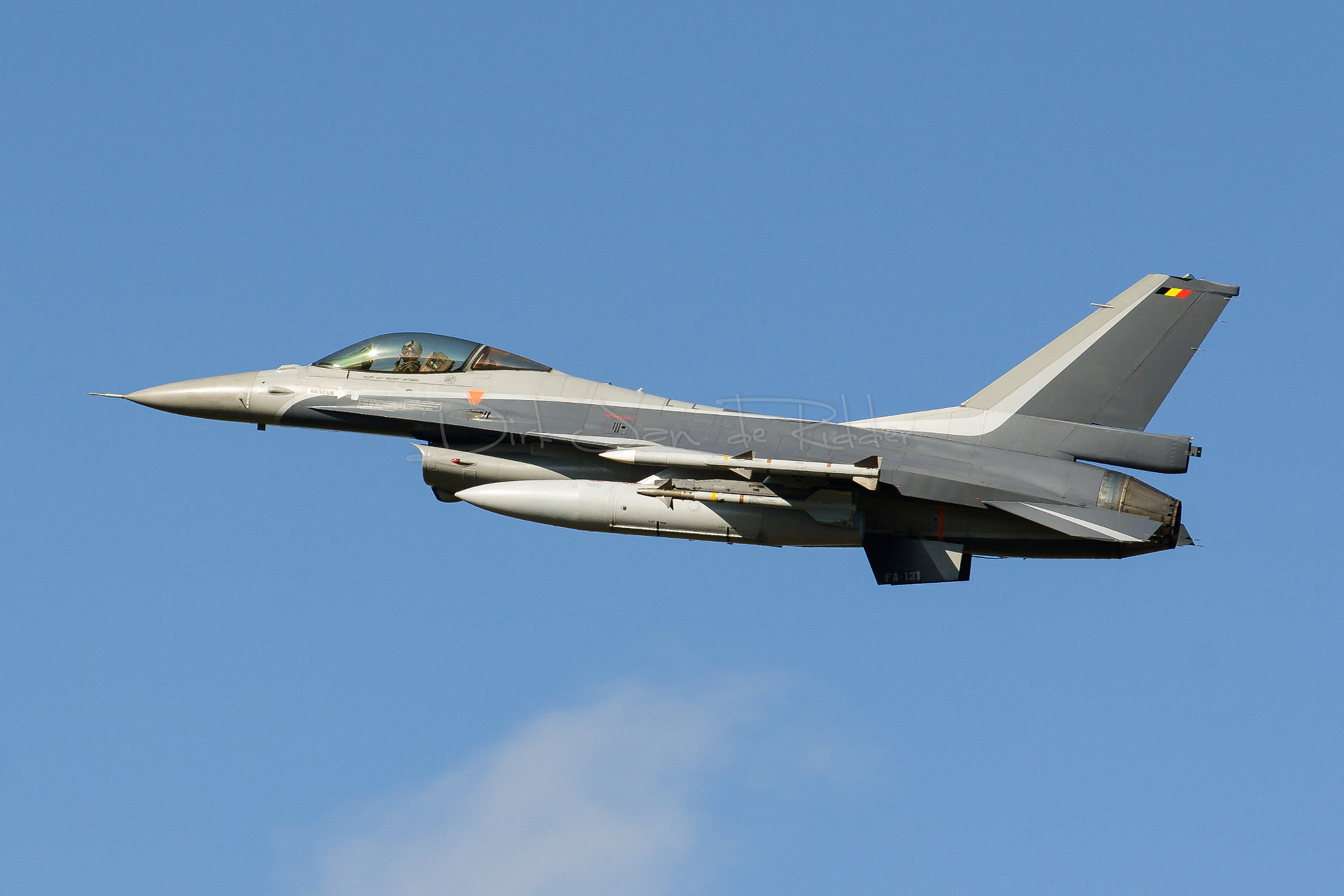 Canon EF 70-200mm F2.8L USM sample photo. Belgian air force f-16am fighting falcon fa-131 photography
