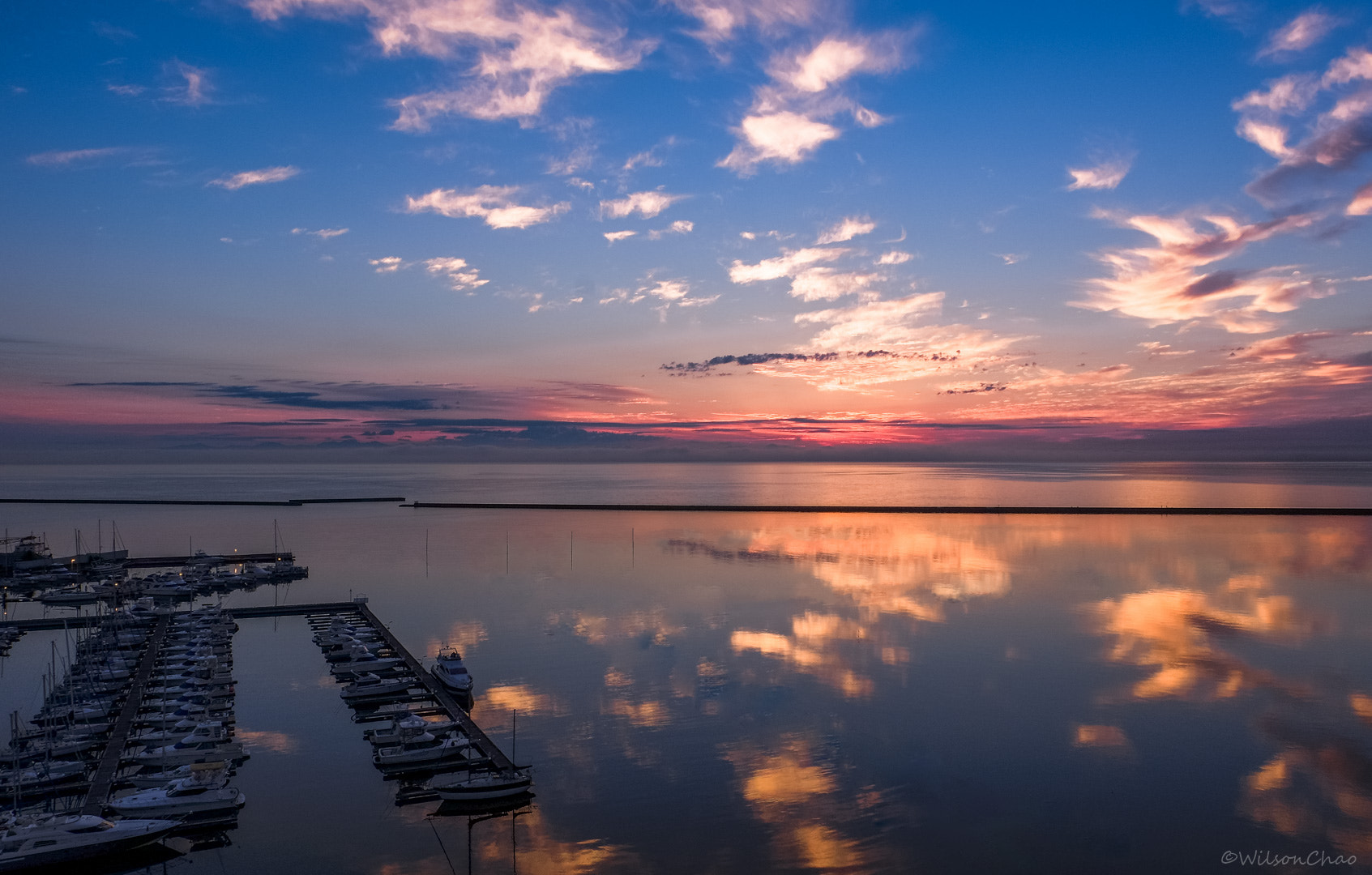Fujifilm XC 16-50mm F3.5-5.6 OIS sample photo. Magic moment photography