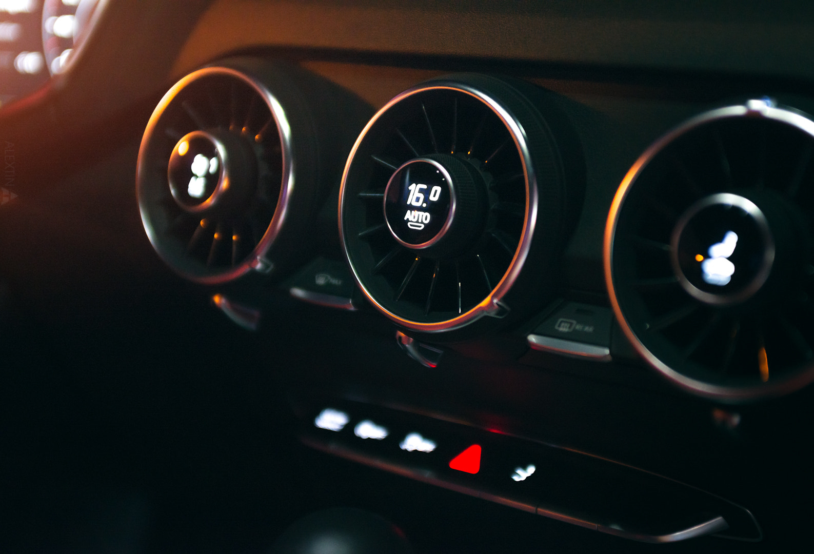 Nikon AF-S Nikkor 28-70mm F2.8 ED-IF sample photo. Audi tt photography