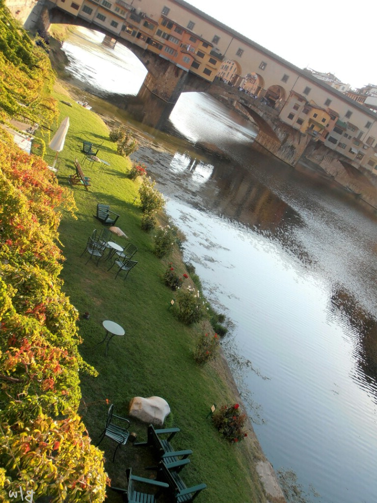 Olympus VR320,D725 sample photo. Ponte vecchio!! photography