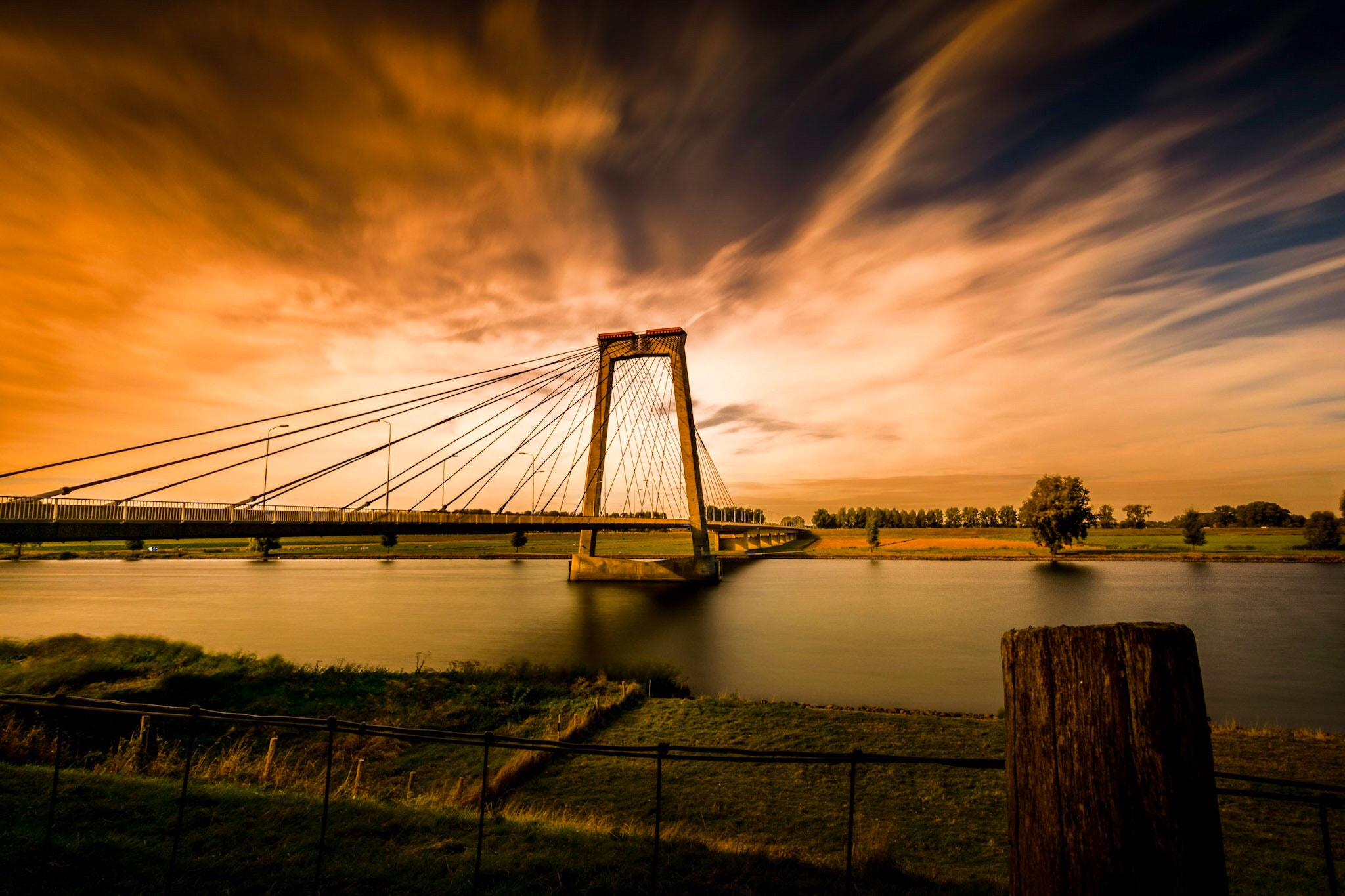 Tokina AT-X 11-20mm F2.8 PRO DX sample photo. Bridge across nedermaas at heesbeen photography