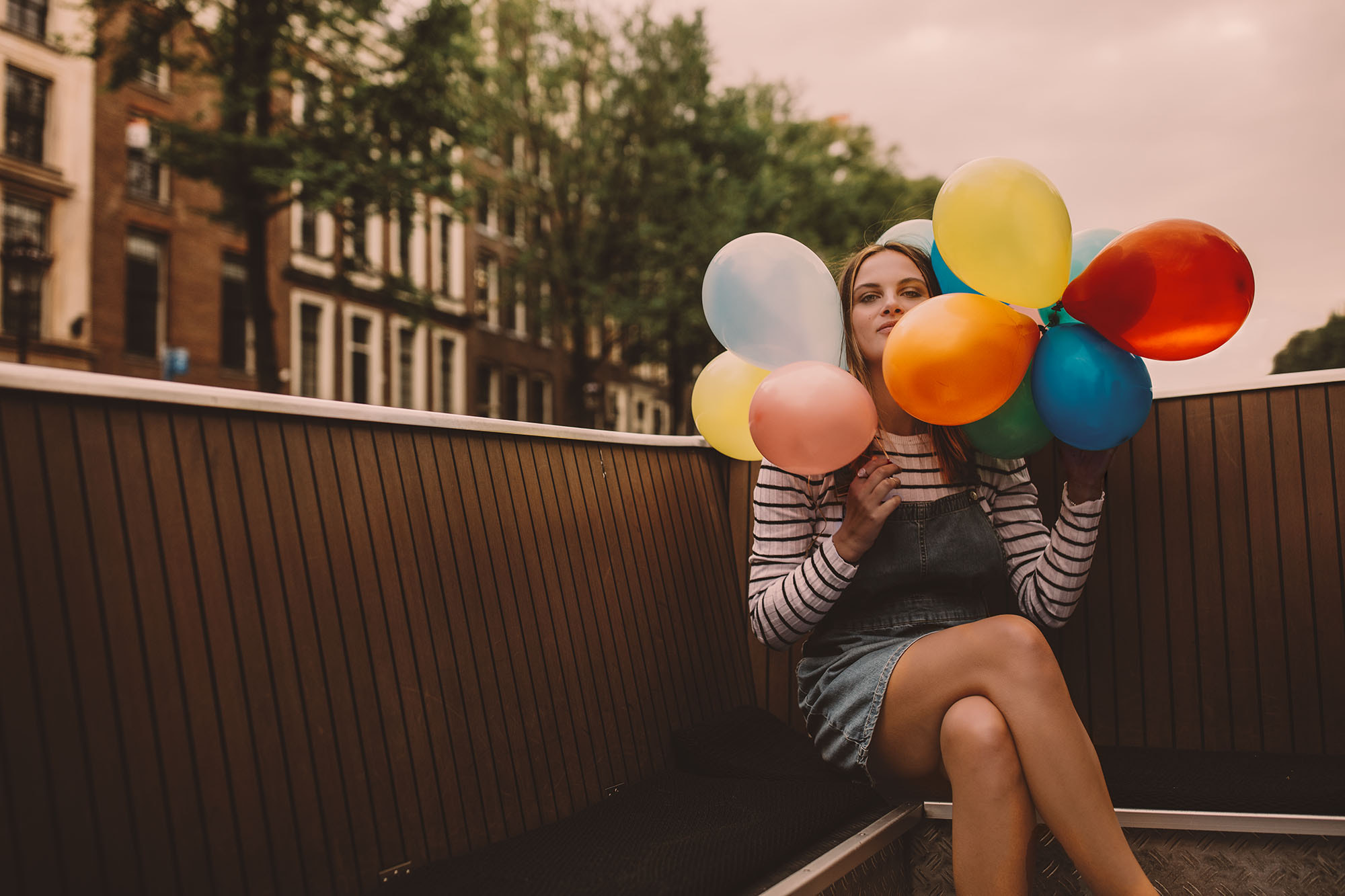 Canon EF 35mm F1.4L II USM sample photo. Ballons photography