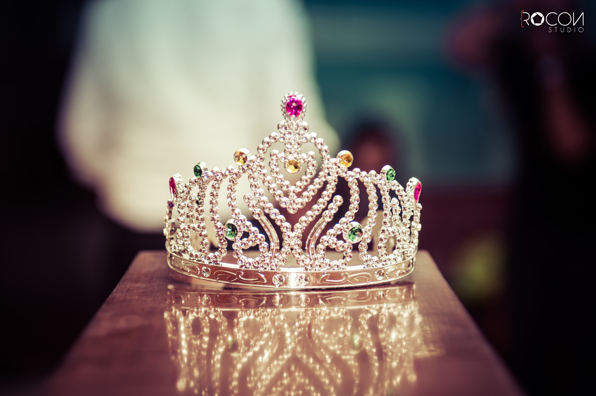 Nikon AF-S Nikkor 24-70mm F2.8G ED sample photo. De crown photography