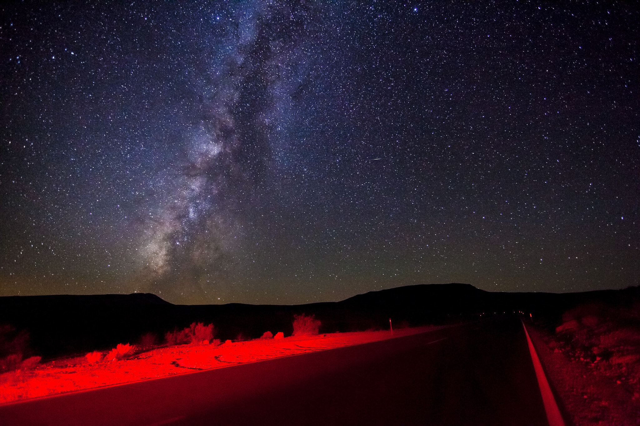 Canon EF 14mm F2.8L II USM sample photo. Brake lights photography