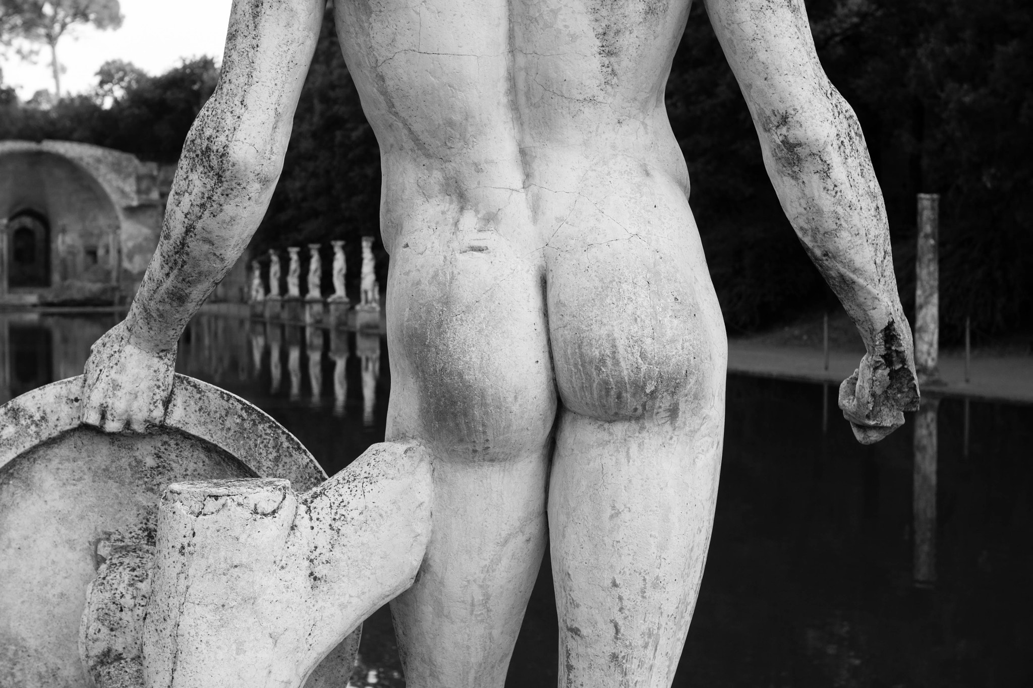 Sigma 30mm F1.4 EX DC HSM sample photo. Roman statue detail villa adriana italy photography