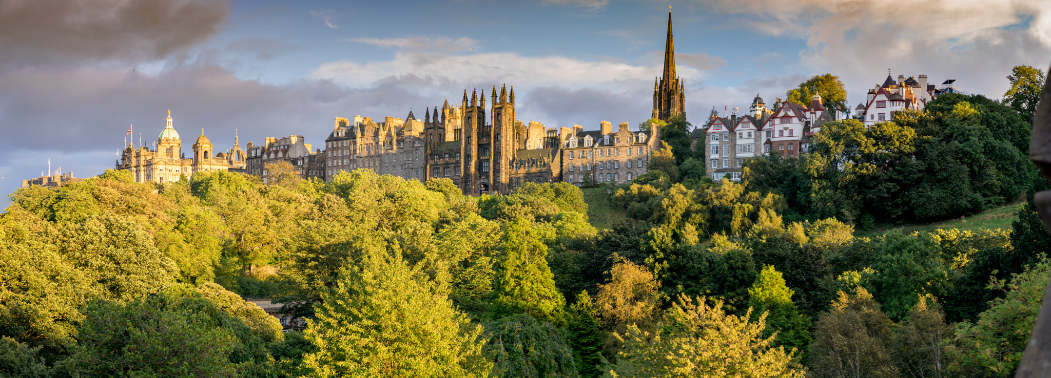 Sony a7 + Sony FE 24-70mm F2.8 GM sample photo. Edinburgh skyline photography