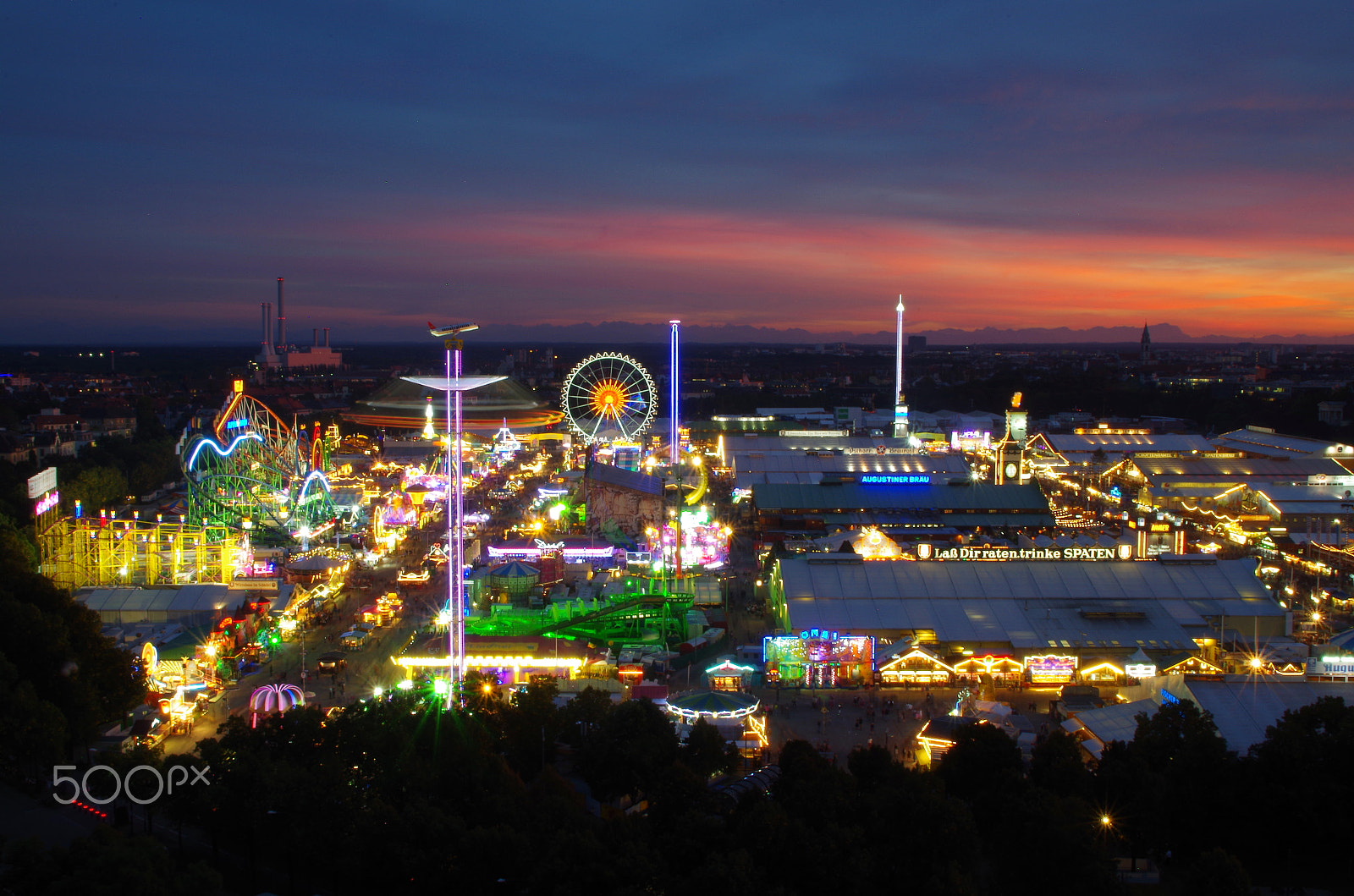 Pentax K-30 sample photo. Oktoberfest photography