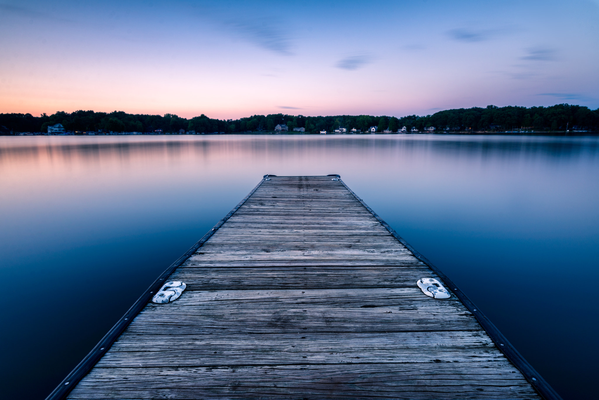 Nikon D610 + Tokina AT-X 17-35mm F4 Pro FX sample photo. Tranquil dock photography