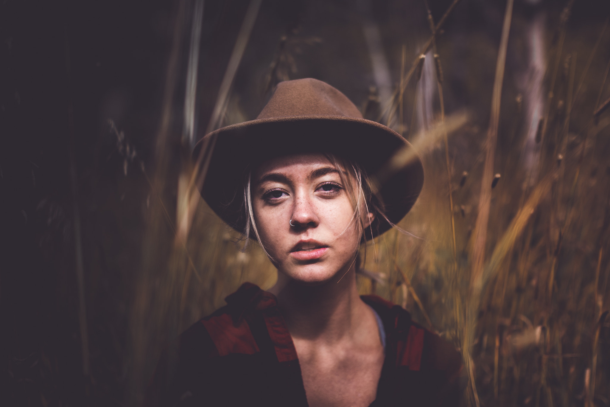 Sigma 35mm F1.4 DG HSM Art sample photo. Fall portraits photography