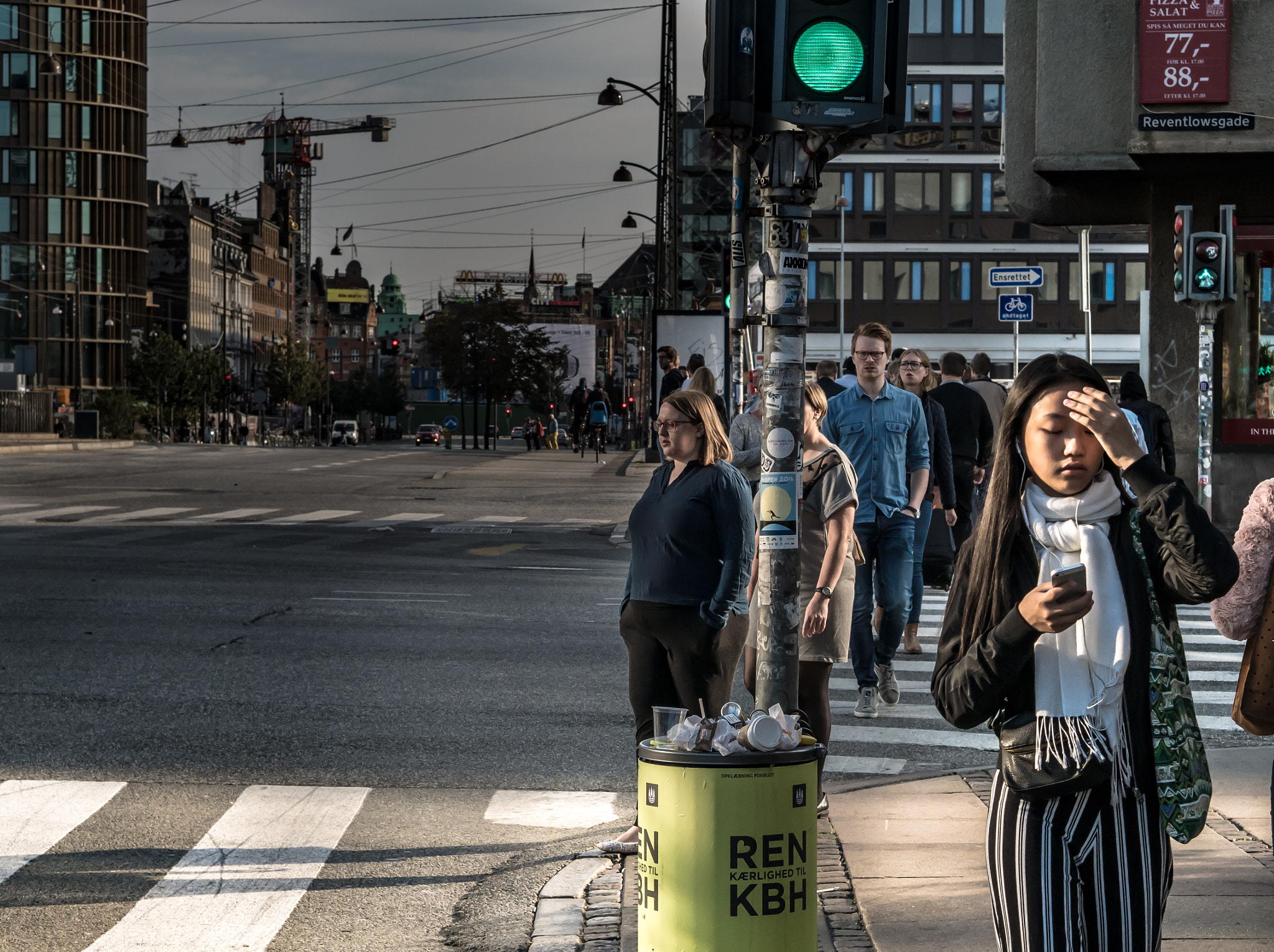 Panasonic Lumix DMC-G7 sample photo. A walk in copenhagen photography