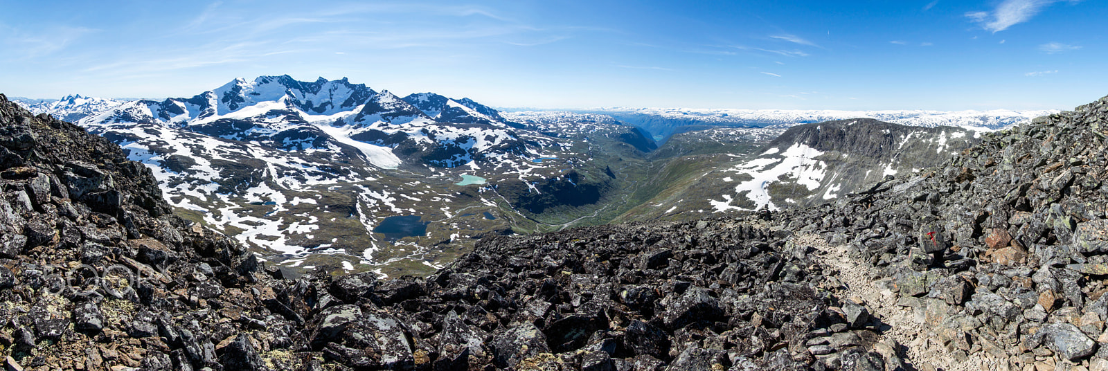 Sony Alpha DSLR-A850 sample photo. Hiking up in norway photography
