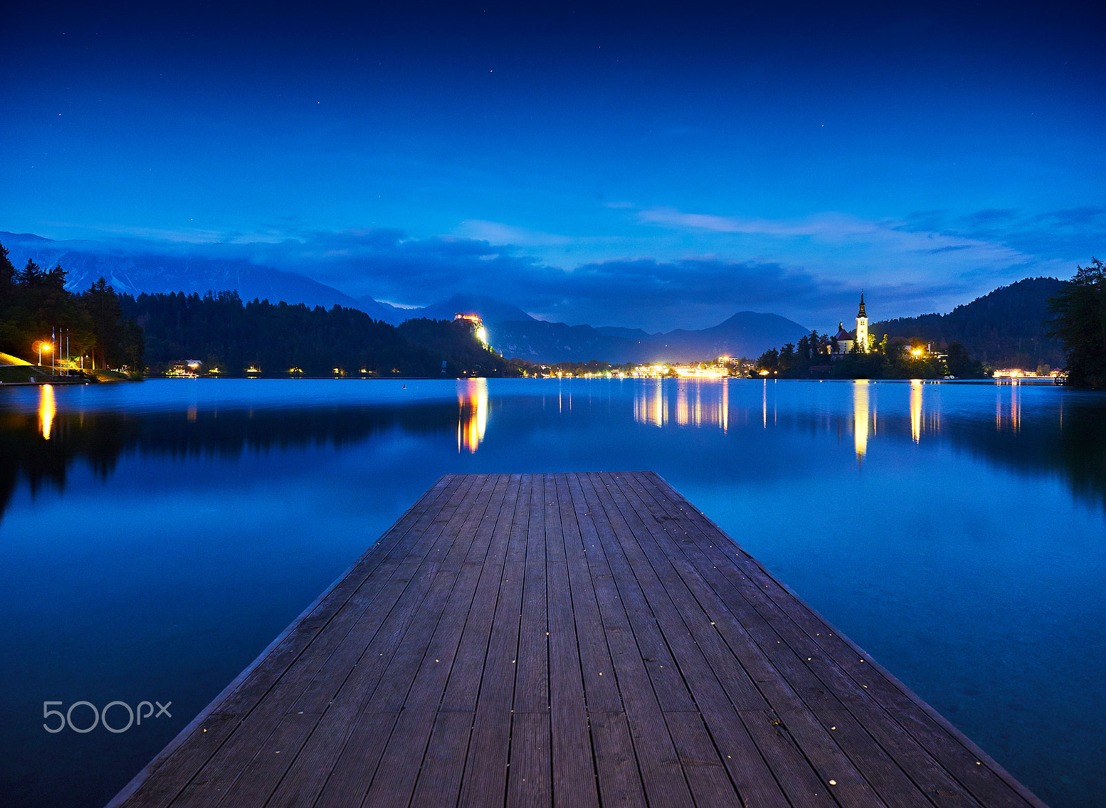 Olympus M.ZUIKO DIGITAL ED 12-40mm 1:2.8 sample photo. Blue hour photography