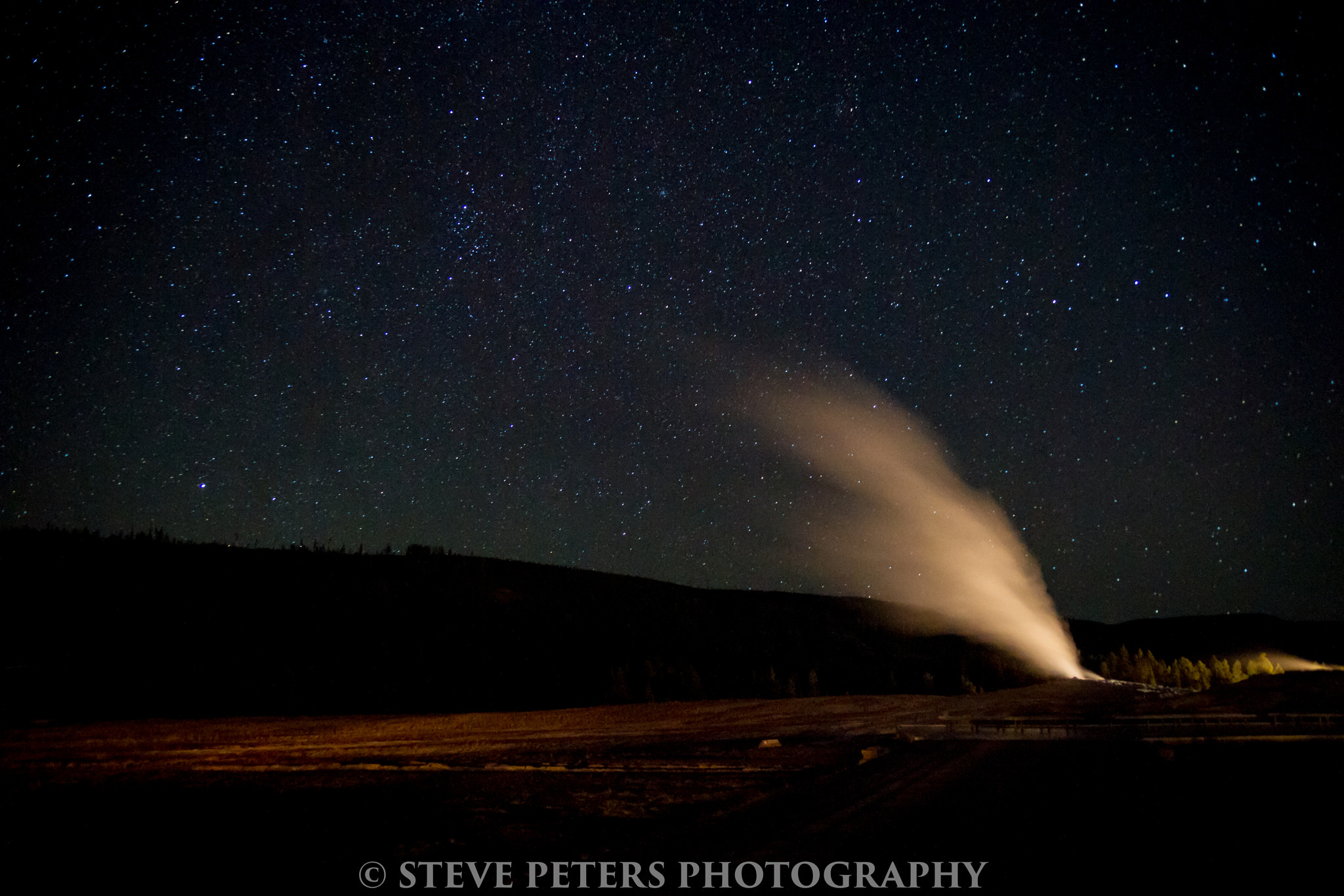 Sony Alpha DSLR-A850 + Sigma 17-70mm F2.8-4.5 (D) sample photo. Old faithful photography