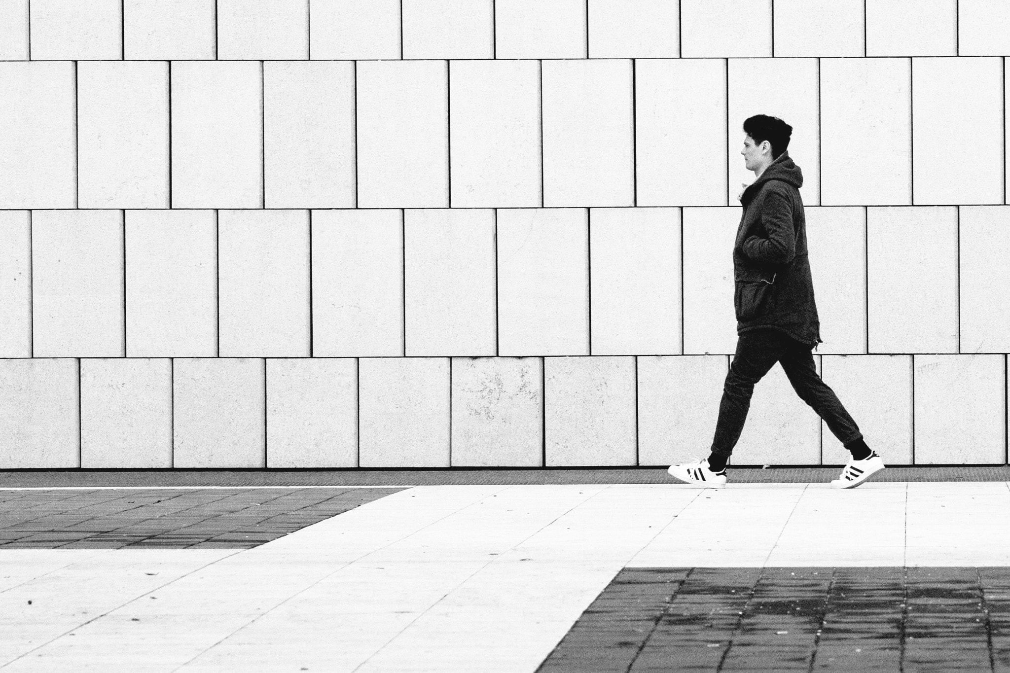 Canon EF 75-300mm f/4-5.6 USM sample photo. Walking man photography