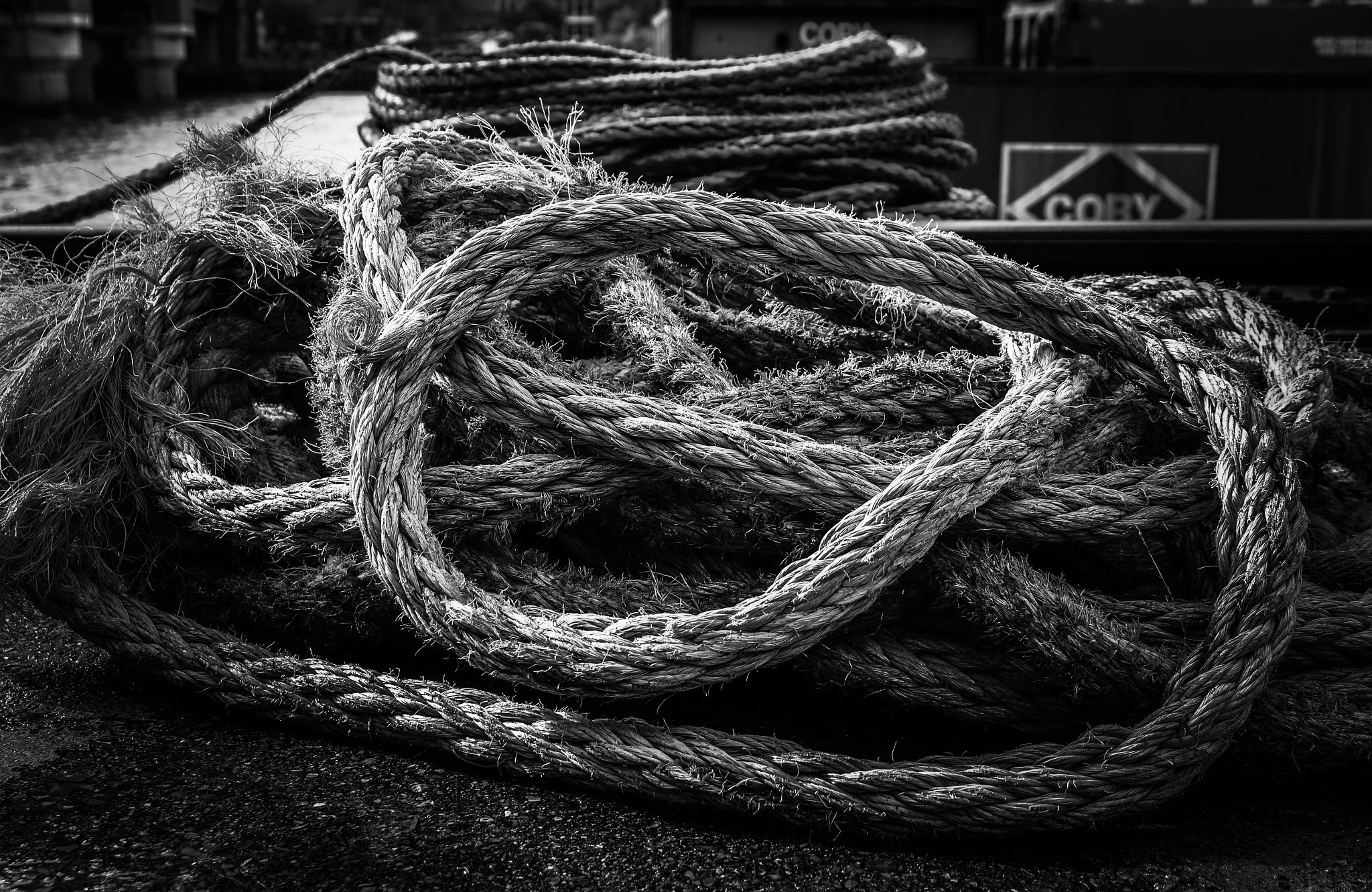 Canon EF-S 18-55mm F3.5-5.6 IS II sample photo. River rope photography