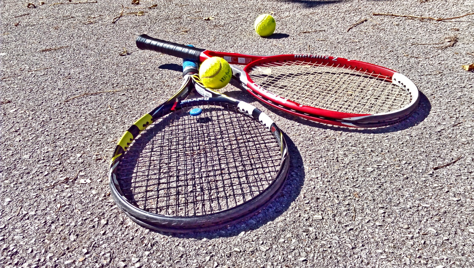 Lenovo P70-A sample photo. Love tennis... photography
